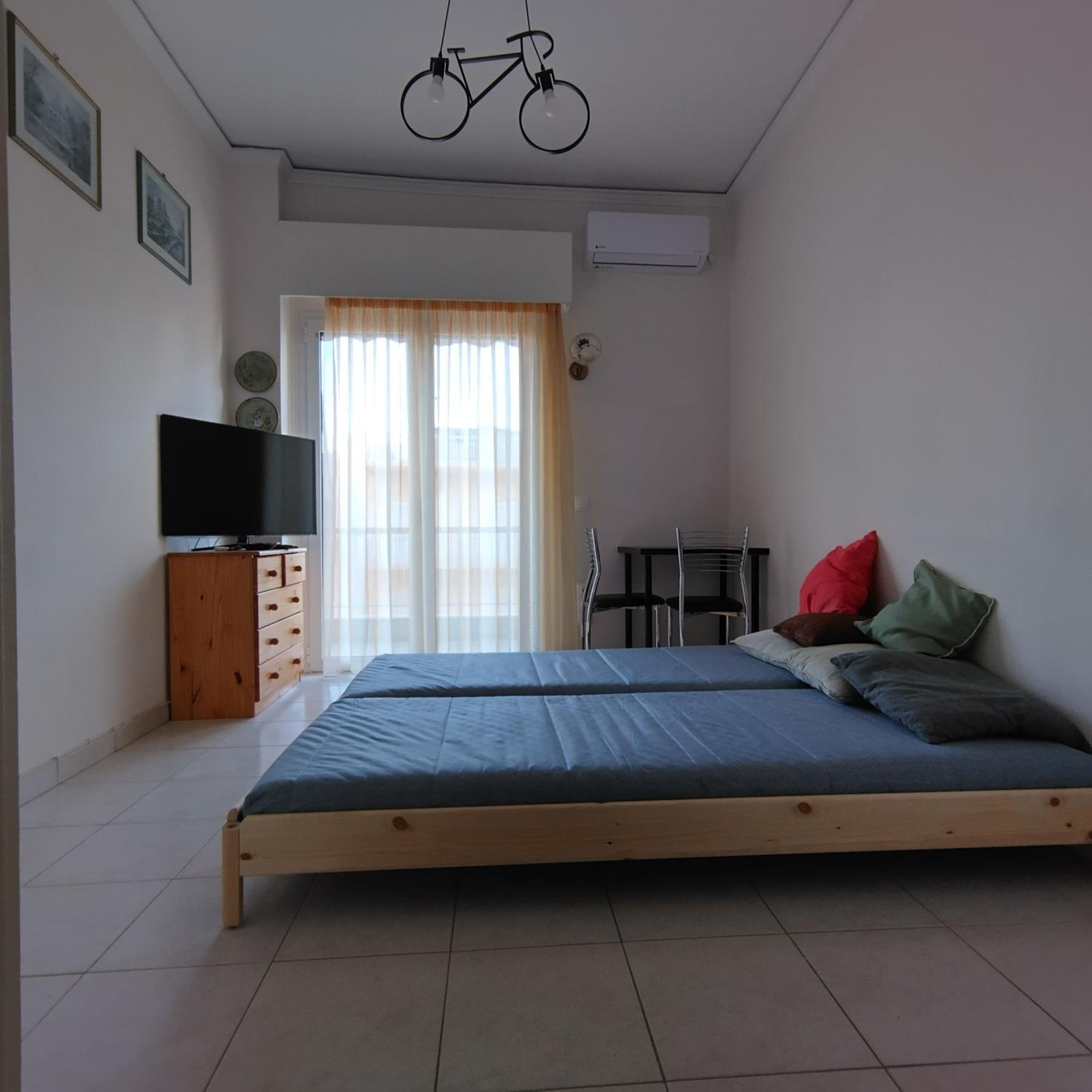 Photo 42