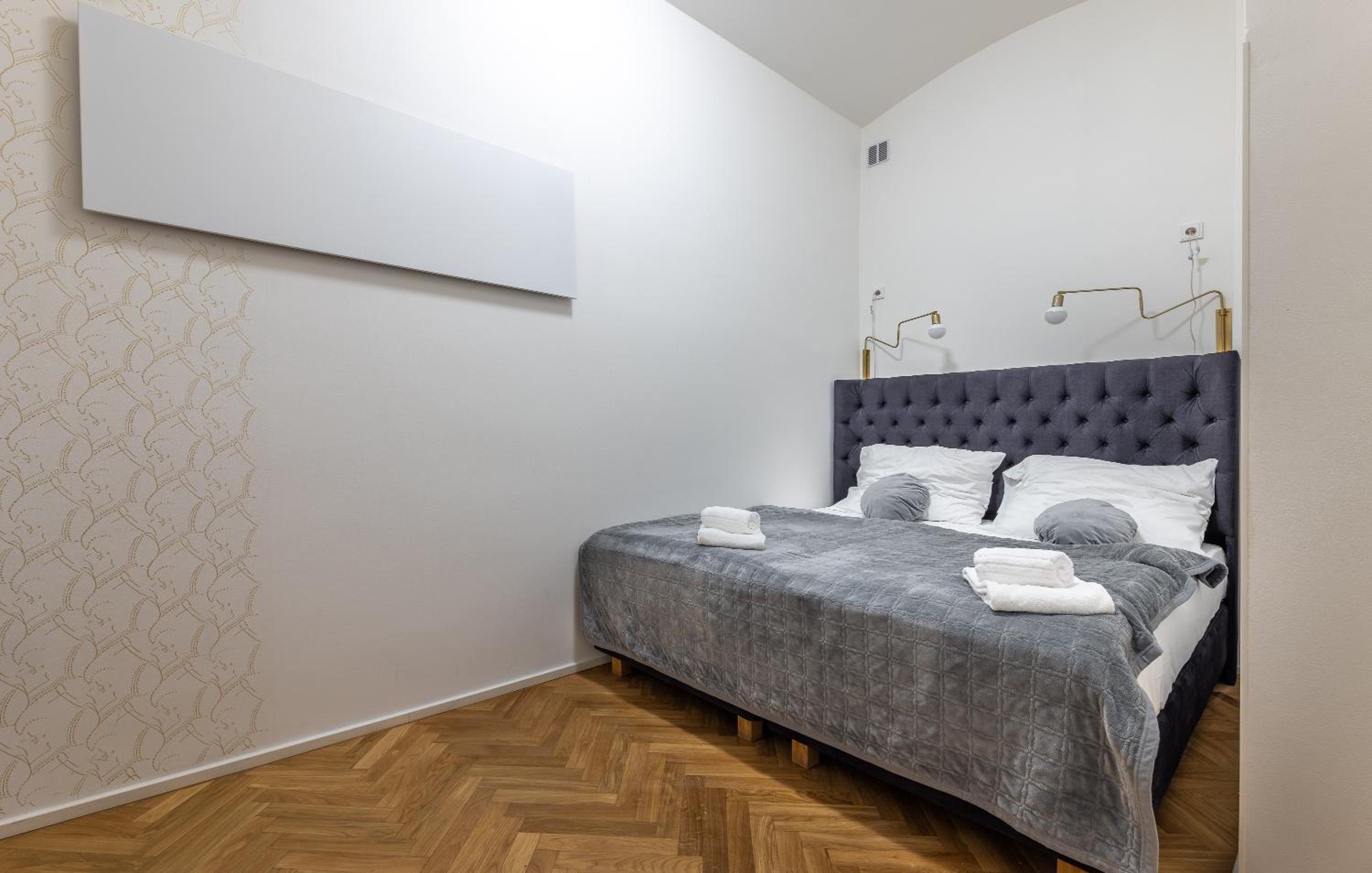 Stylish Old Town apartment by easyBNB
