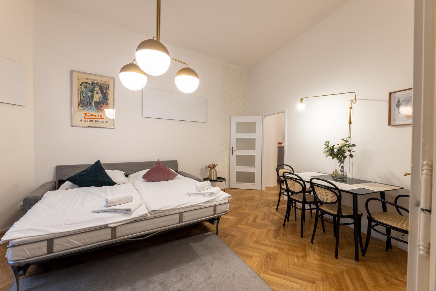 Stylish Old Town apartment by easyBNB