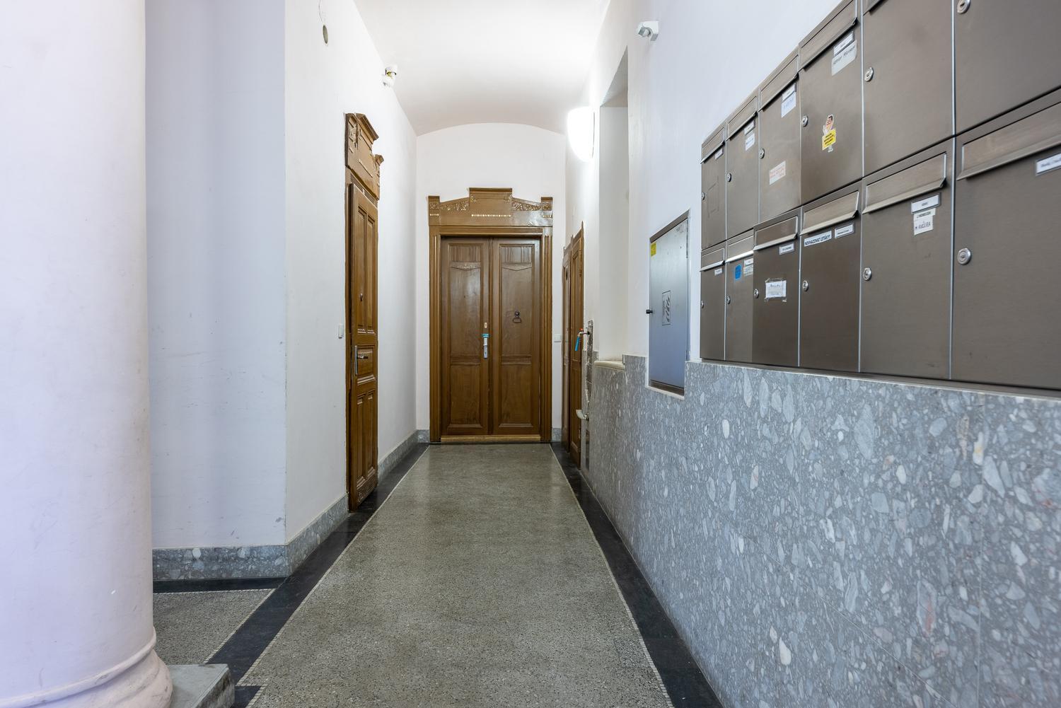Stylish Old Town apartment by easyBNB