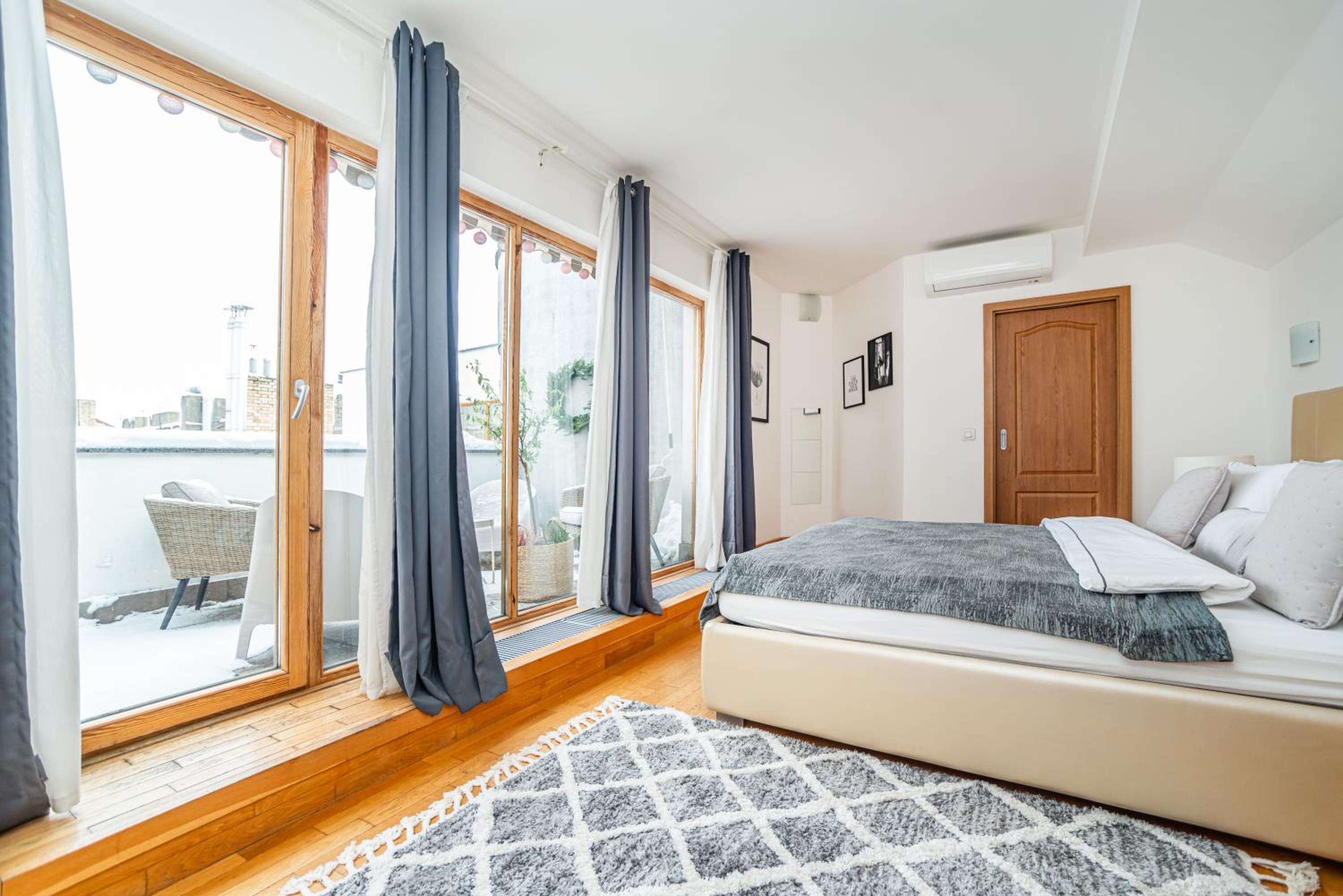 Lavish and chic duplex apartment