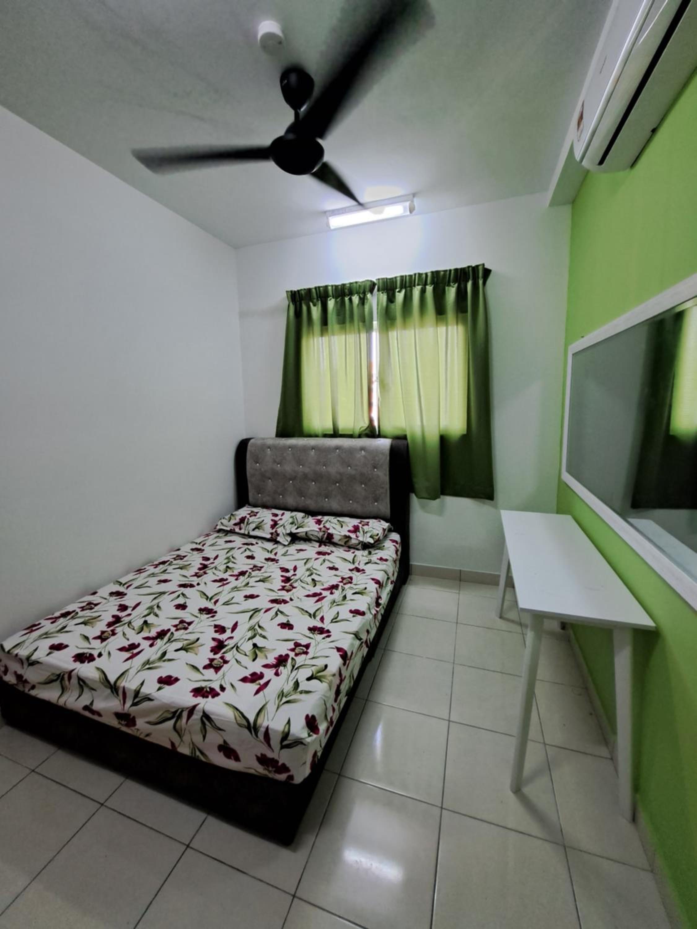 Remy@Alanis Homestay