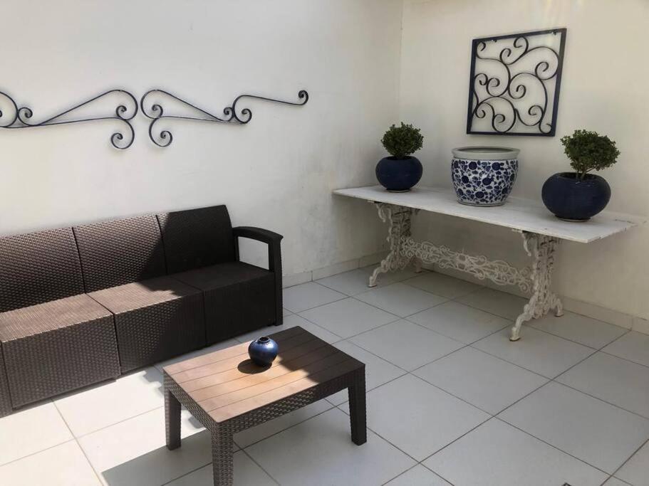 CASA SUL DE MINAS ITAJUBA COM PISCINA, CHURRASQUEIRA E MUITO ACONCHEGO