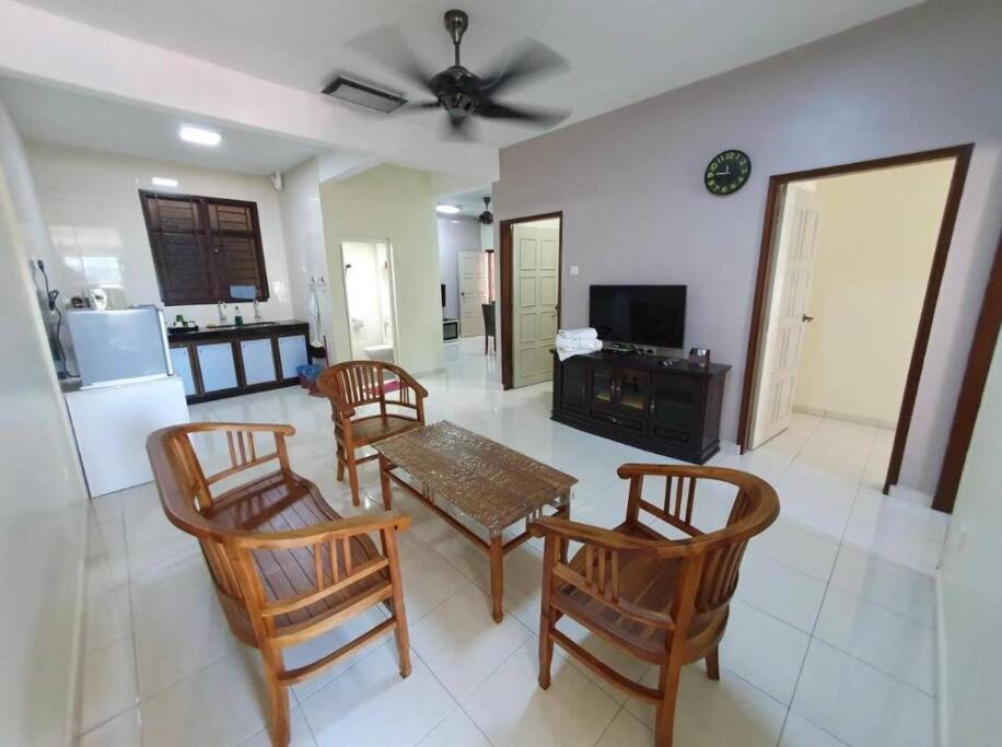 Melaka Riverside Serenity Cottage photo 1