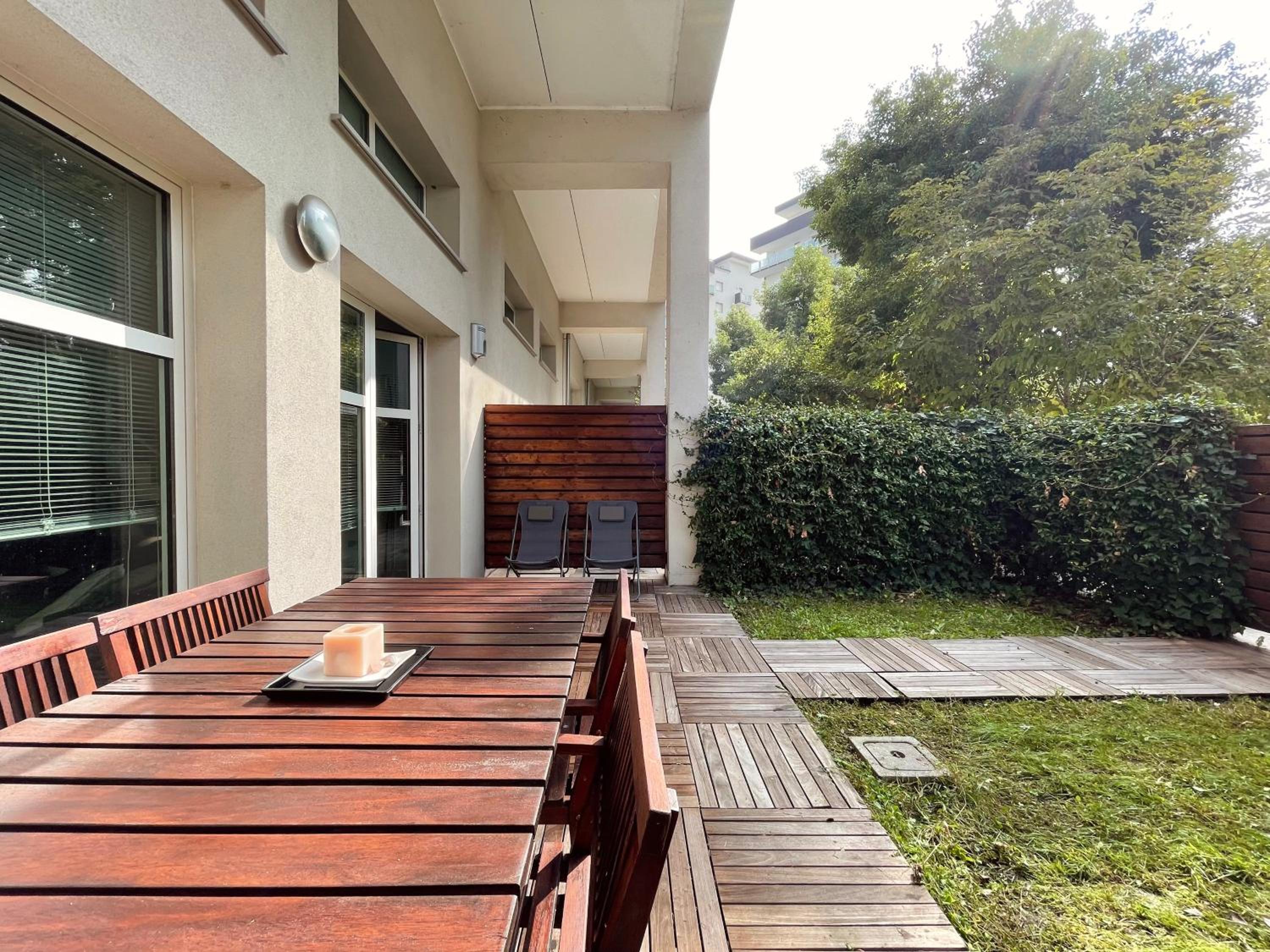 Ampio Loft su due livelli con giardino