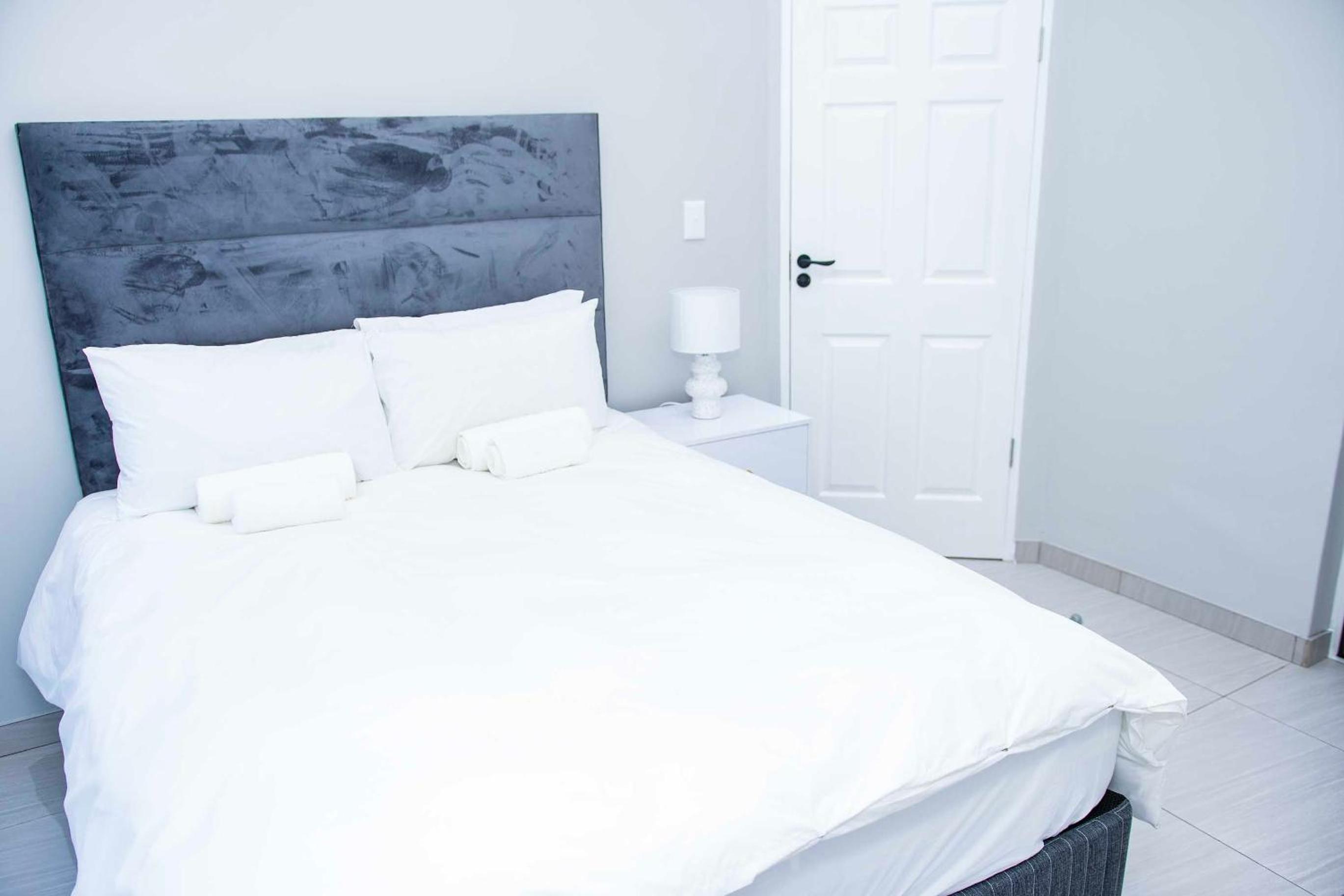 KANDIAS SELF-CATERING APARTMENT