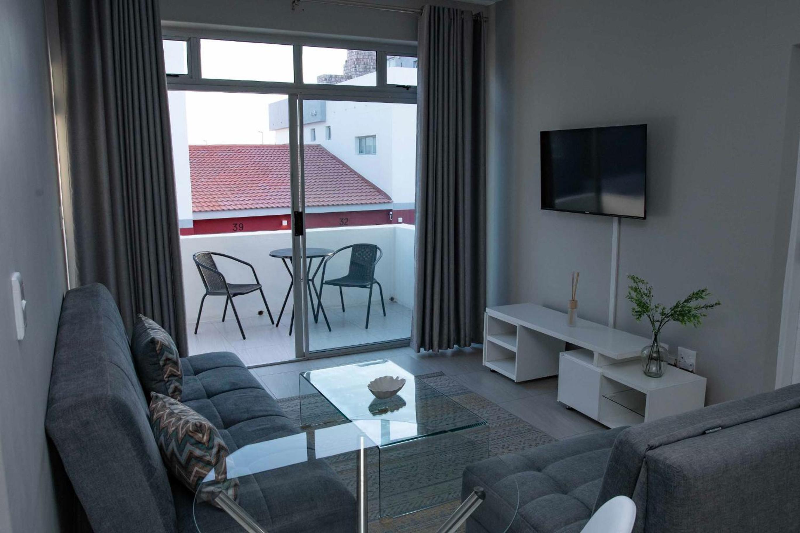 KANDIAS SELF-CATERING APARTMENT