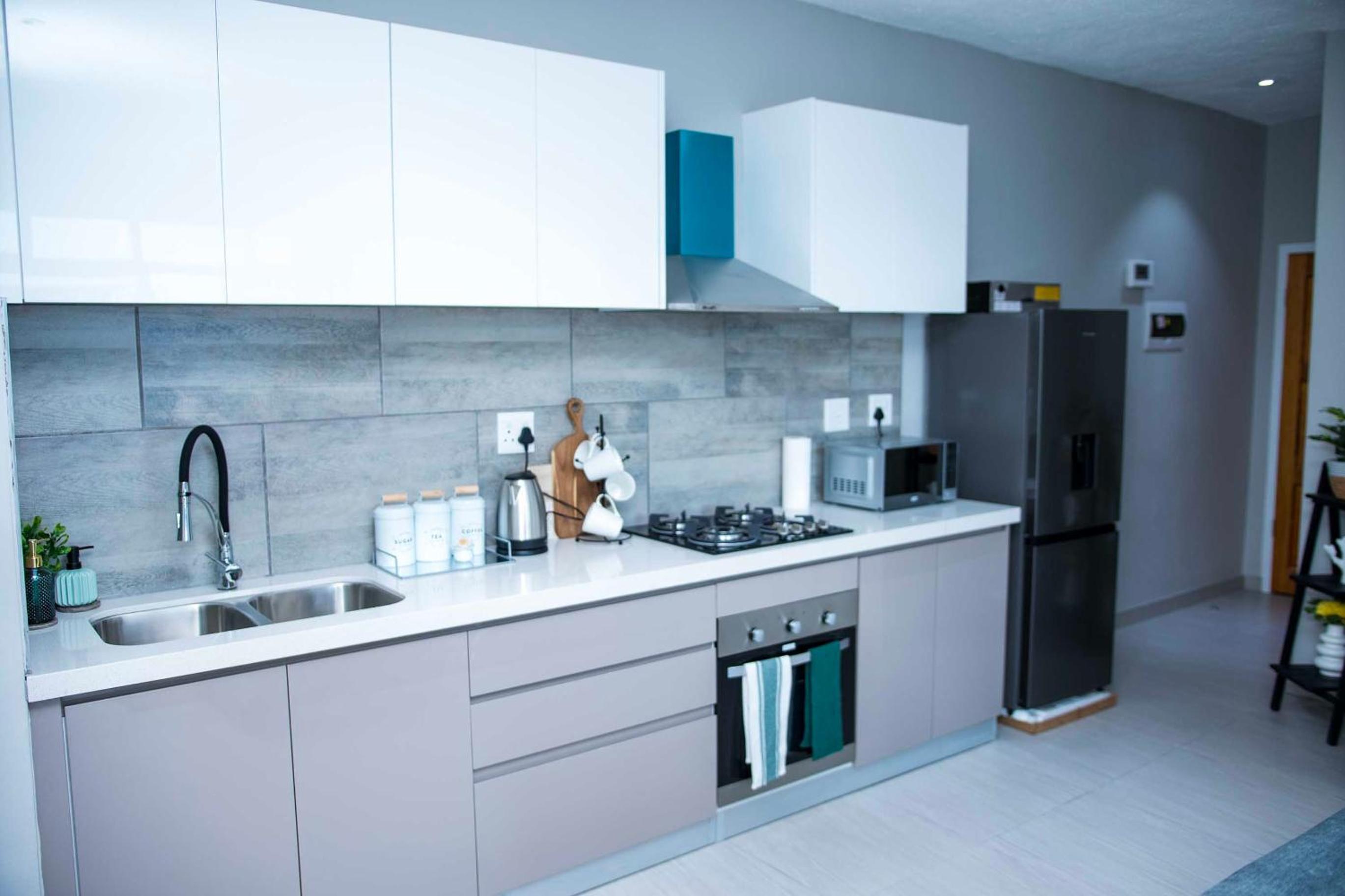 KANDIAS SELF-CATERING APARTMENT