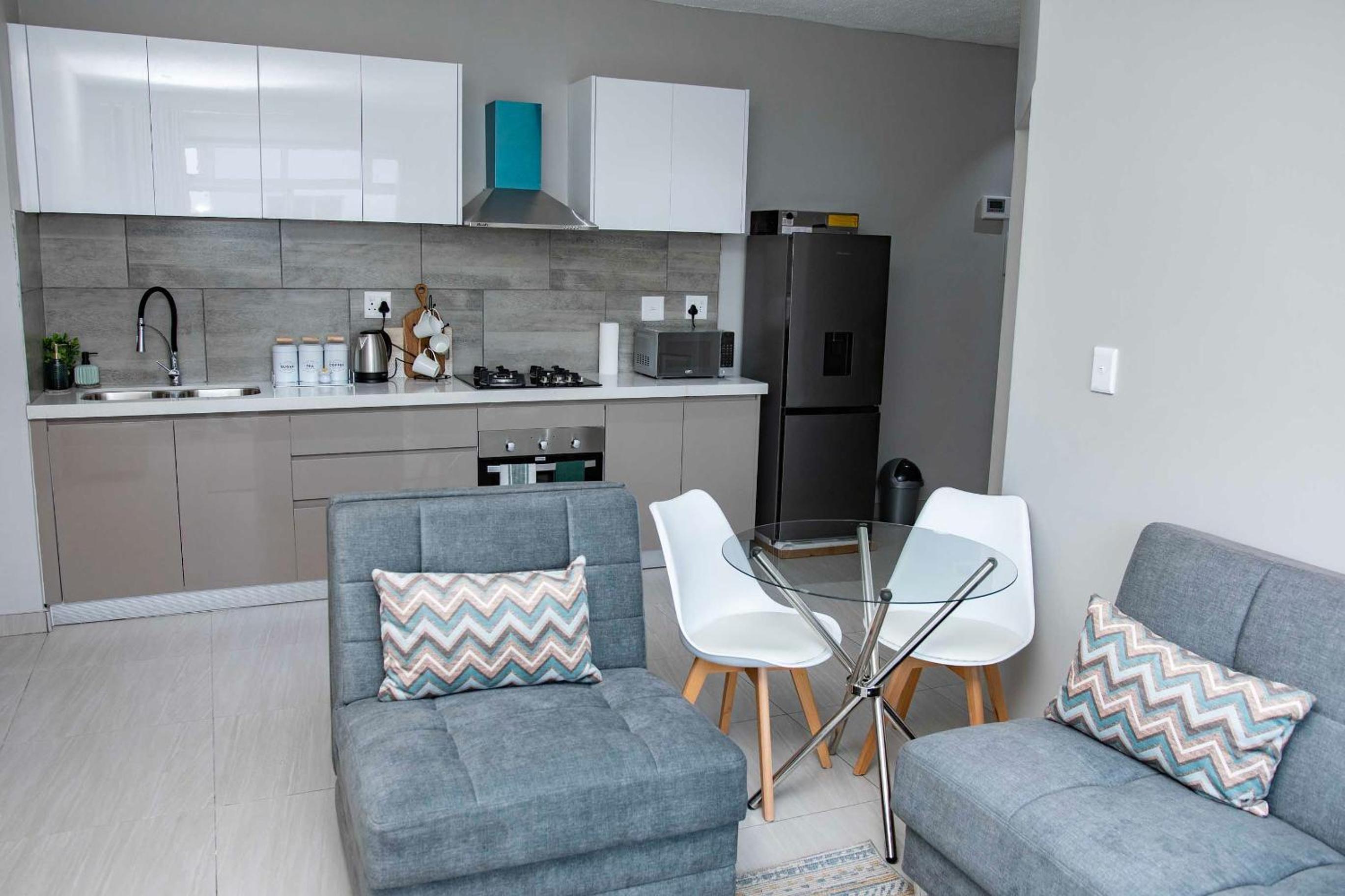 KANDIAS SELF-CATERING APARTMENT