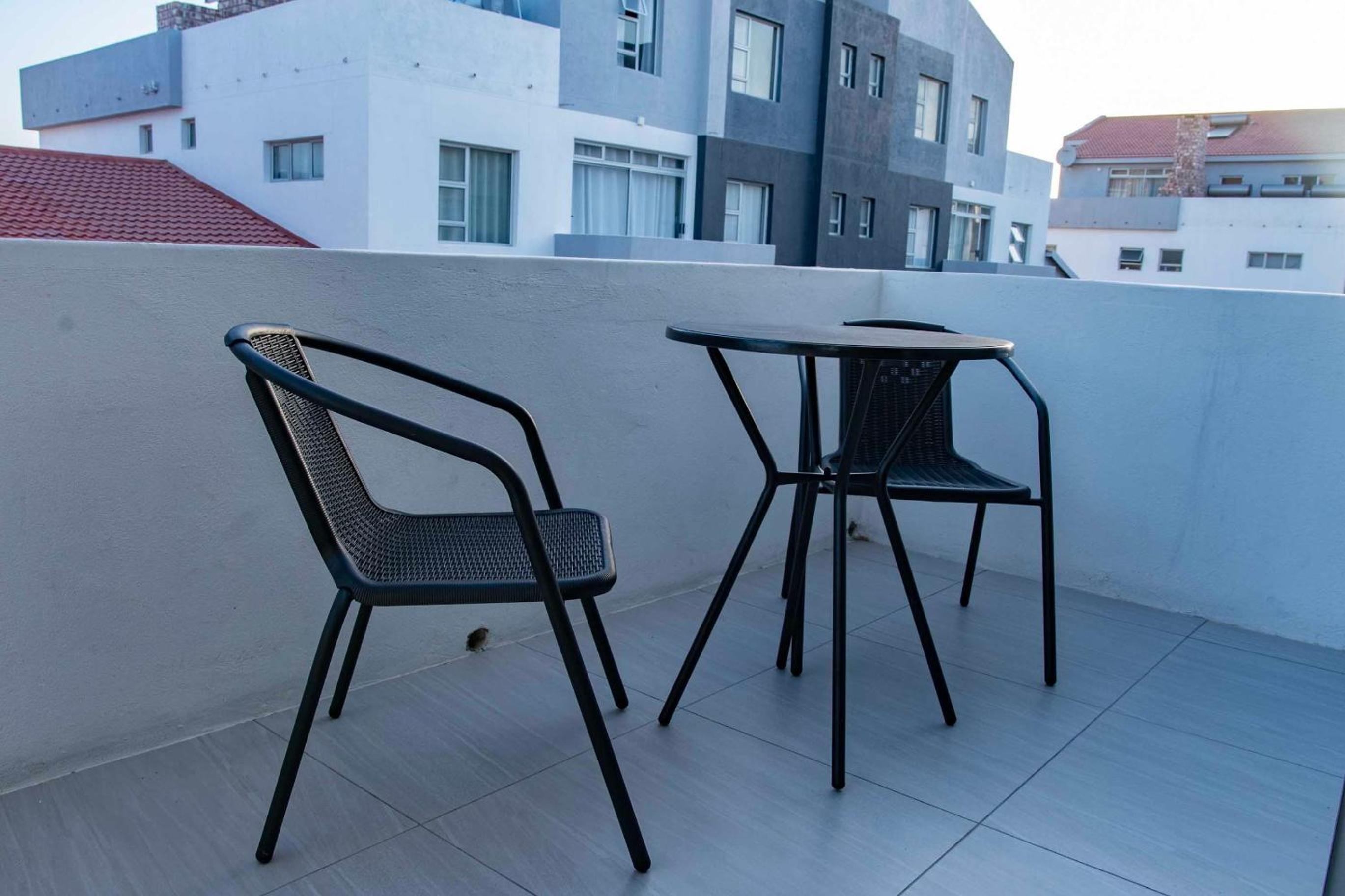 KANDIAS SELF-CATERING APARTMENT