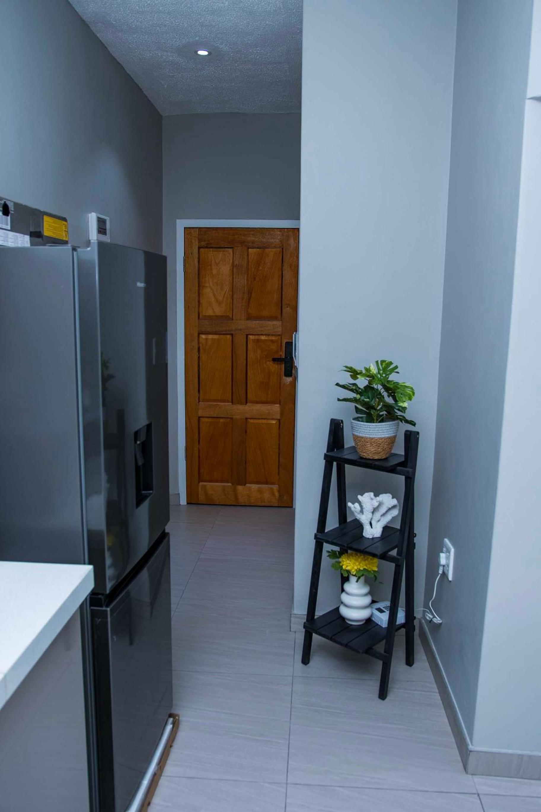 KANDIAS SELF-CATERING APARTMENT