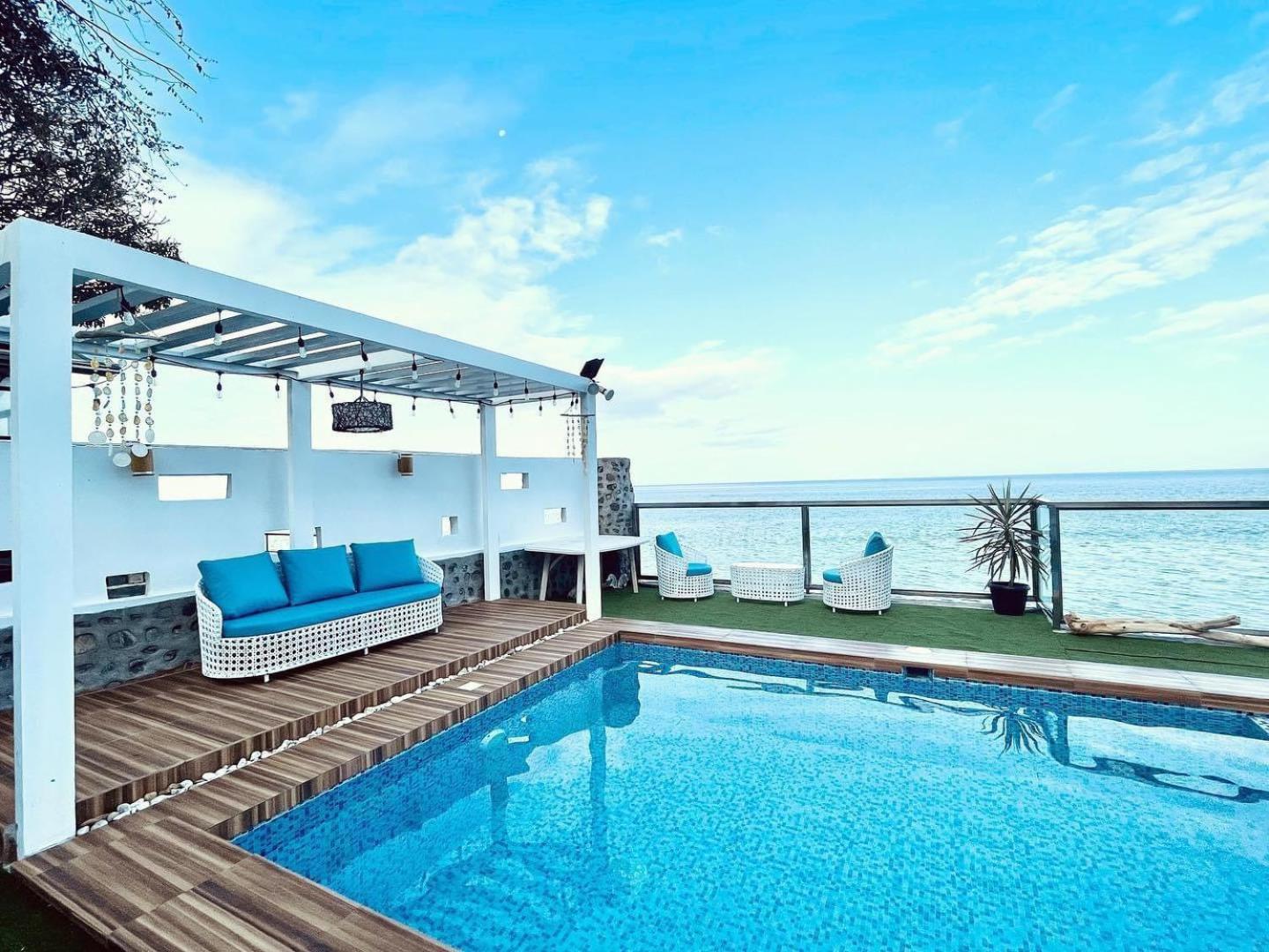 CasaDel Beach House