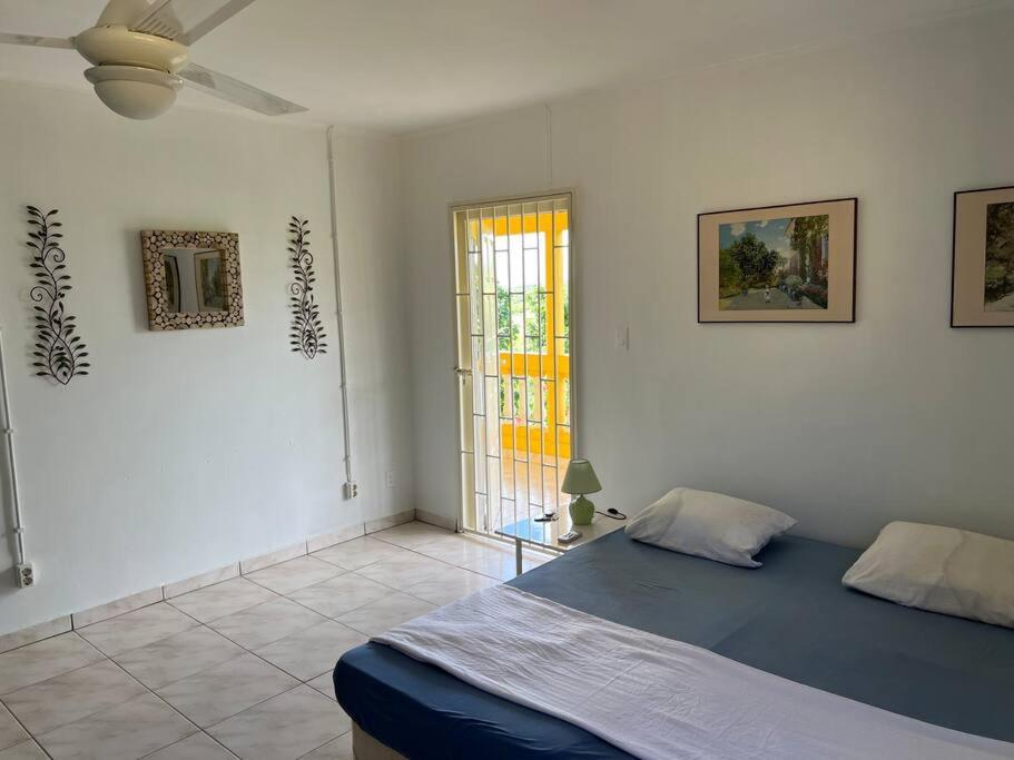 Traumhaus am Hang mit privatem Pool
