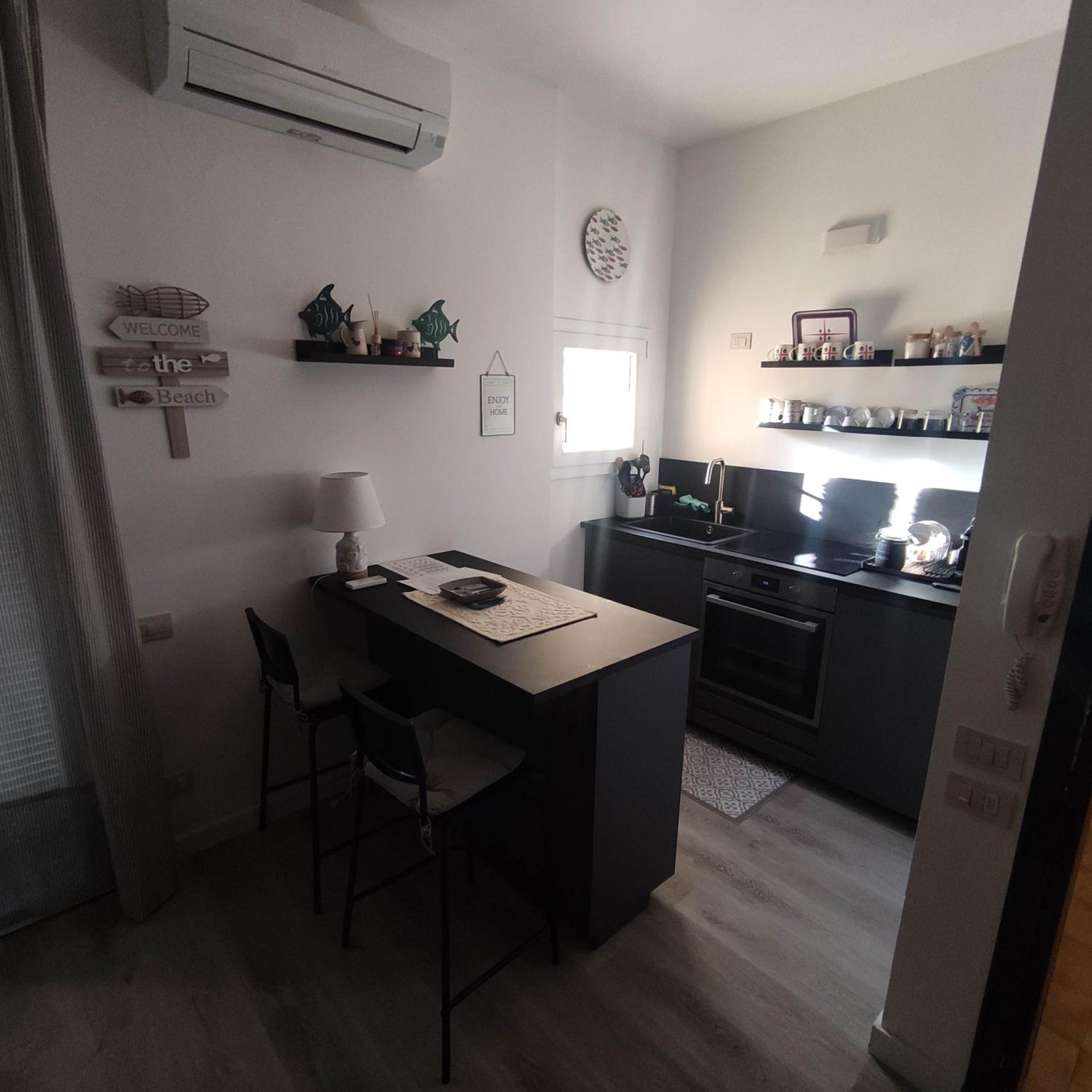 Casa BLU B7 4 view 4