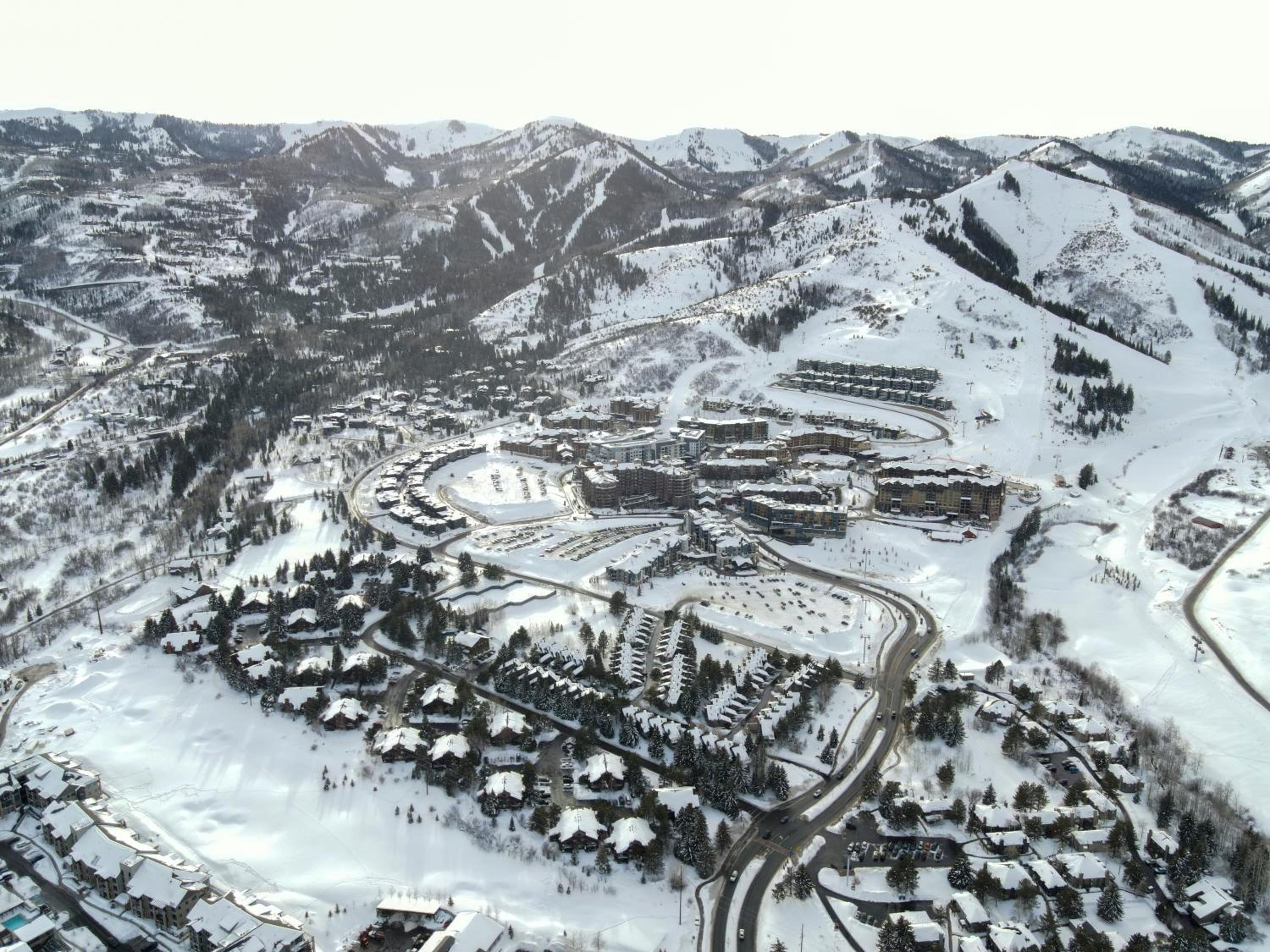 Relaxing Canyons Condo Free Shuttle Ride To Lift view 4