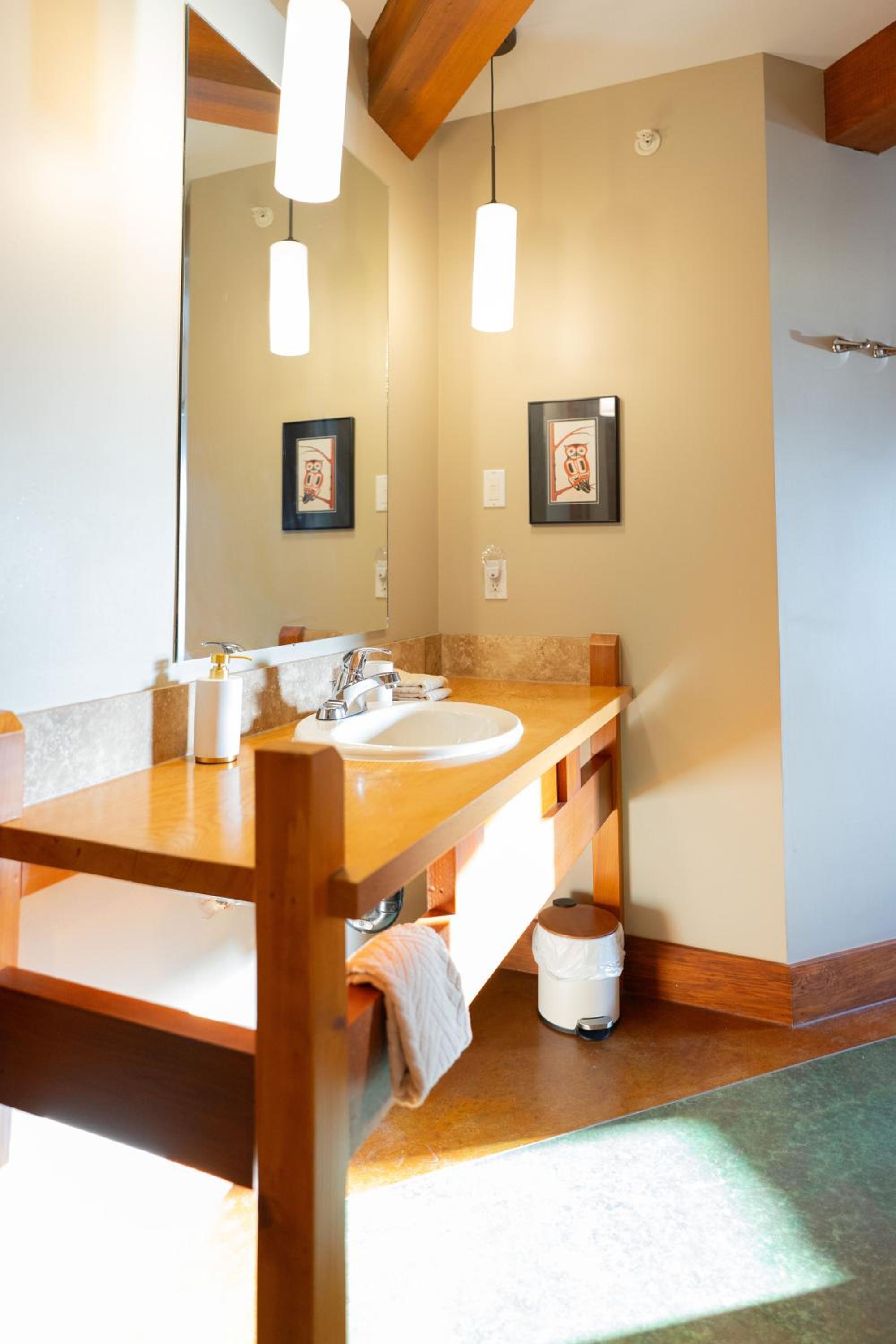 Waterfront Condo in Ucluelet