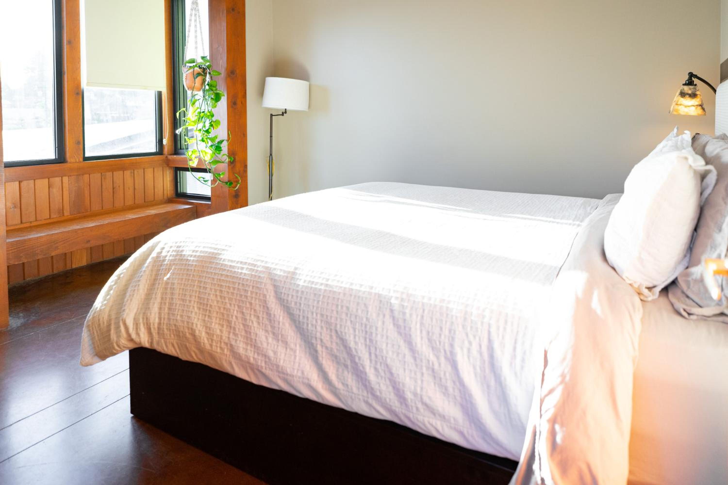 Waterfront Condo in Ucluelet