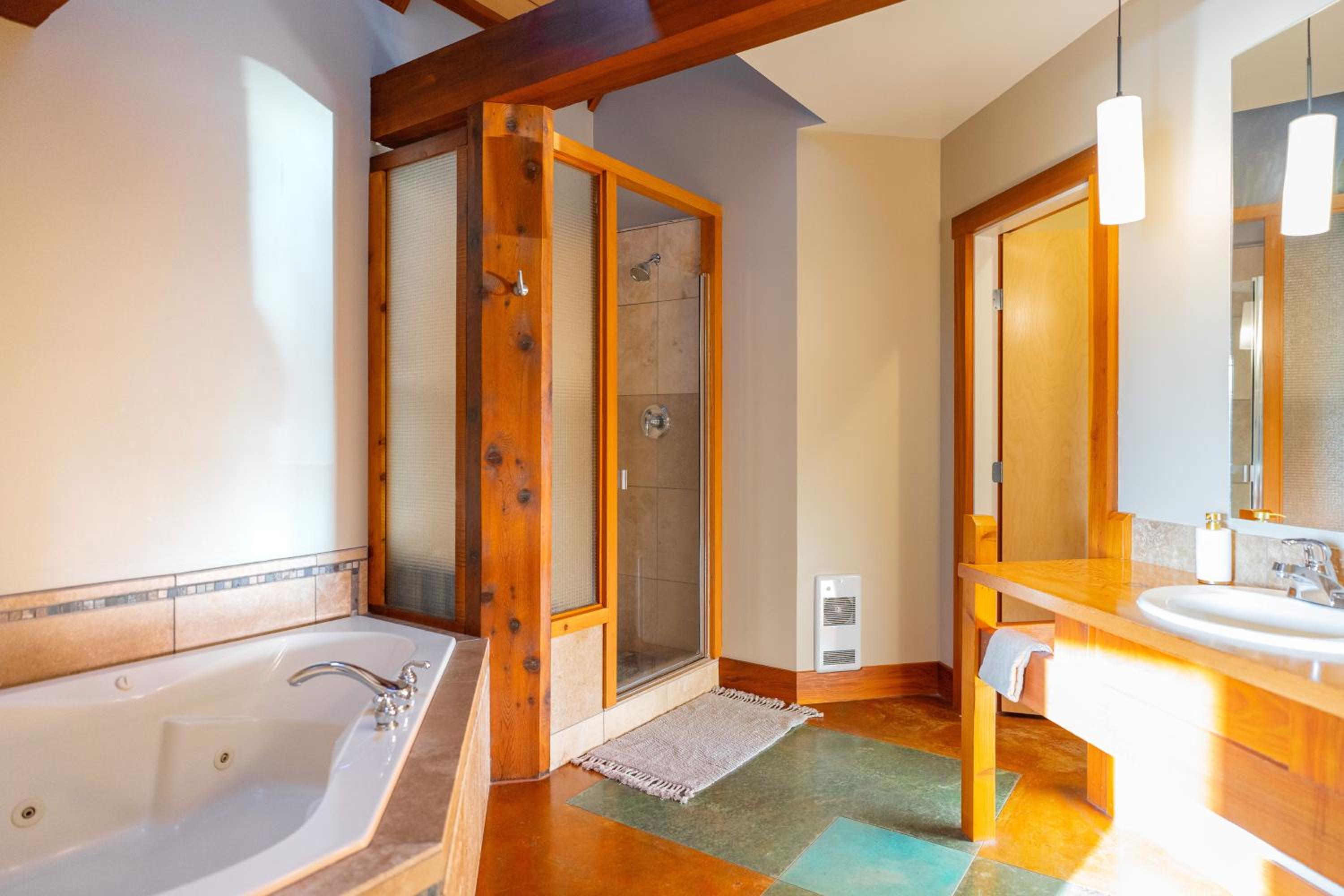Waterfront Condo in Ucluelet