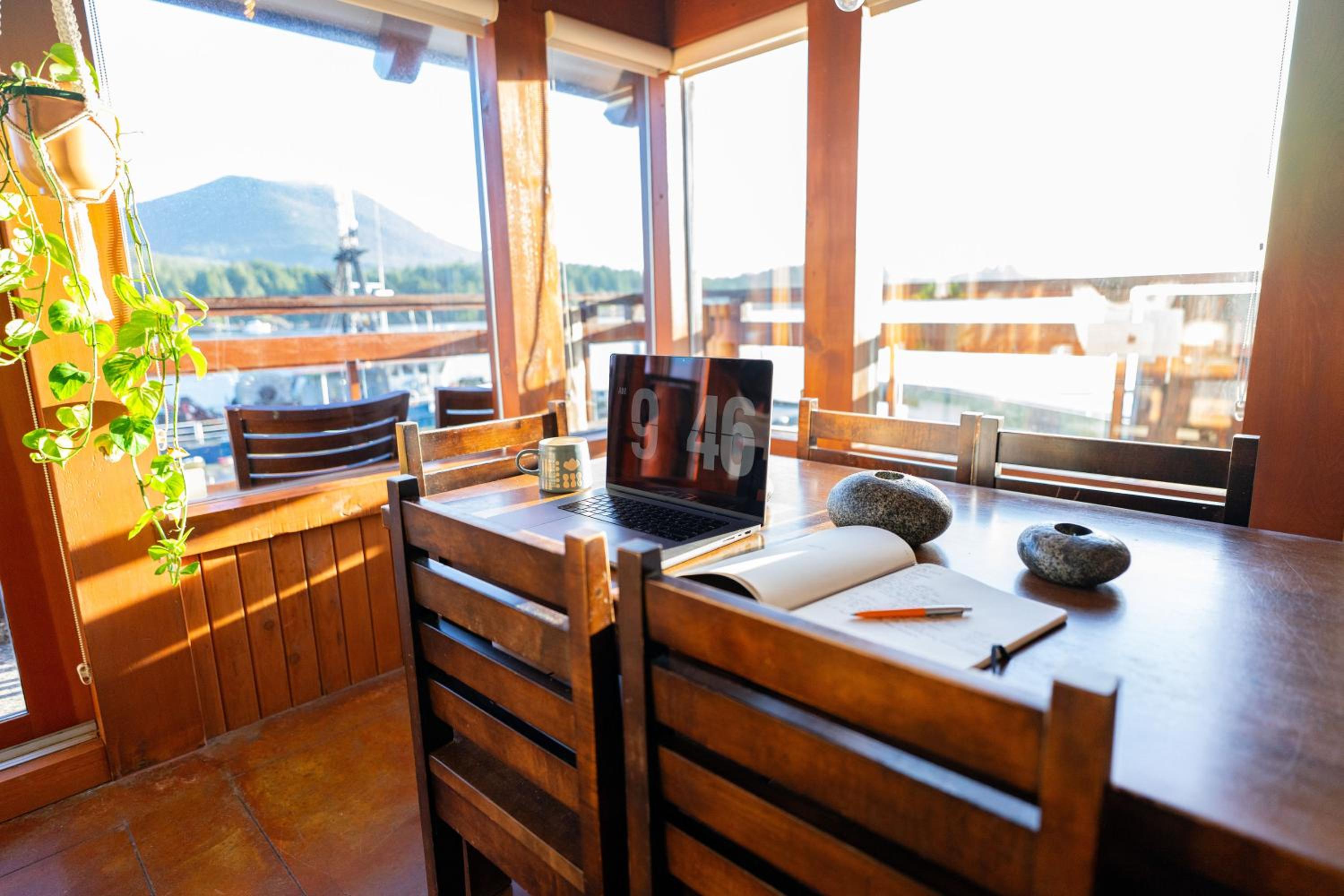 Waterfront Condo in Ucluelet