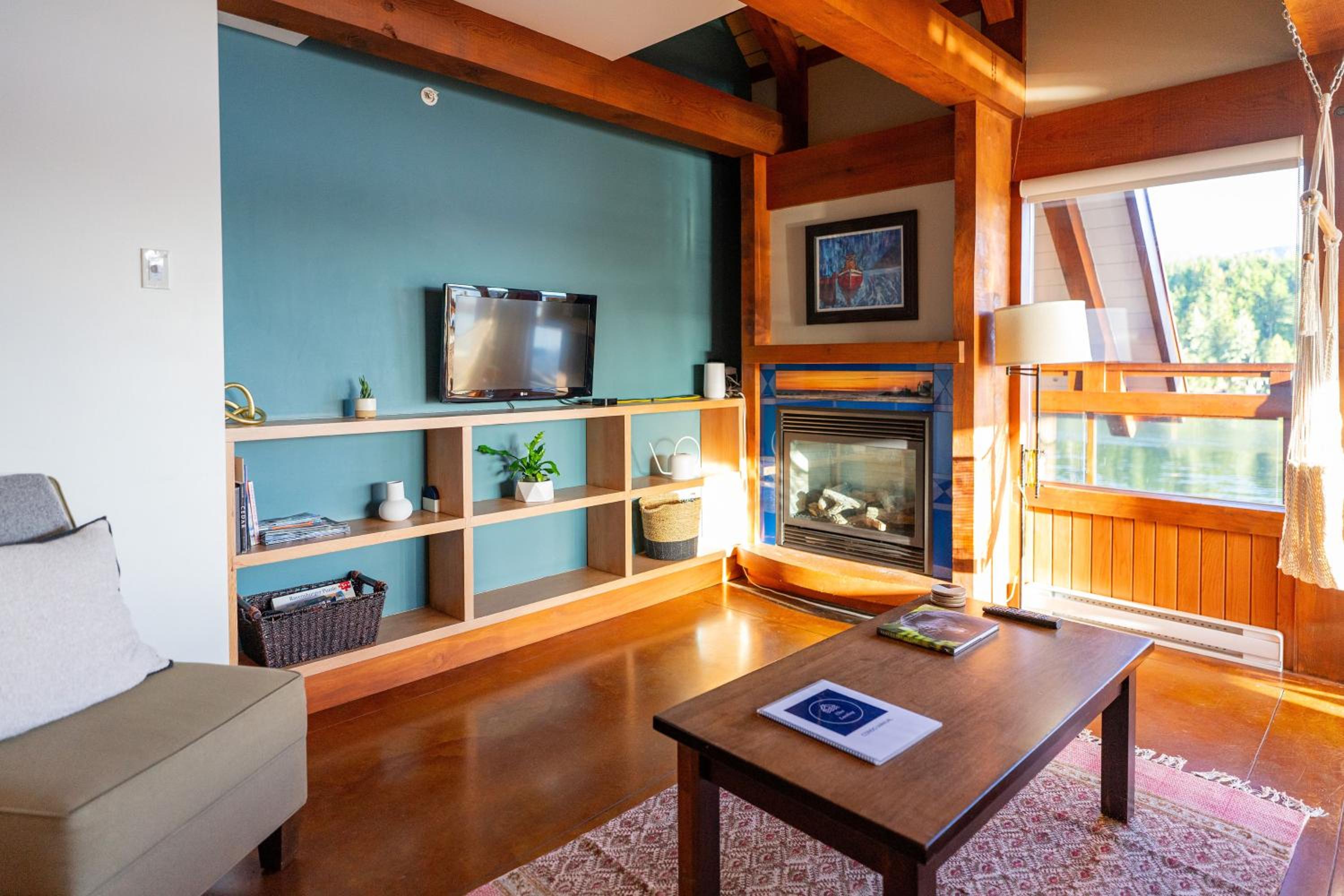 Waterfront Condo in Ucluelet