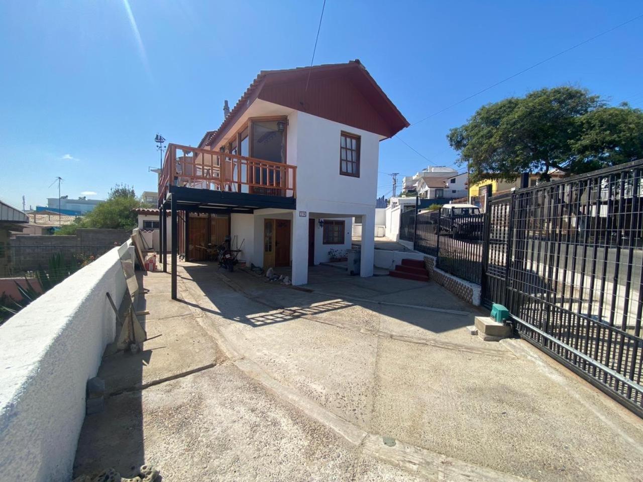Casa con vista al mar en Caldera