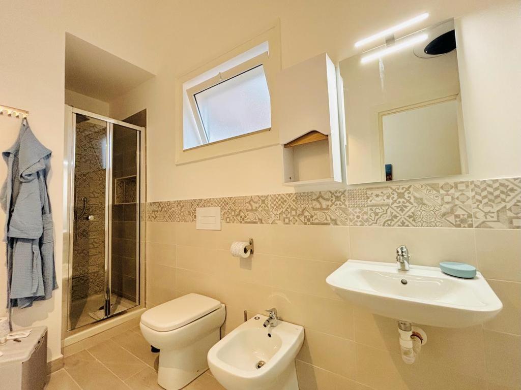Calamari37 en Palermo — bathroom