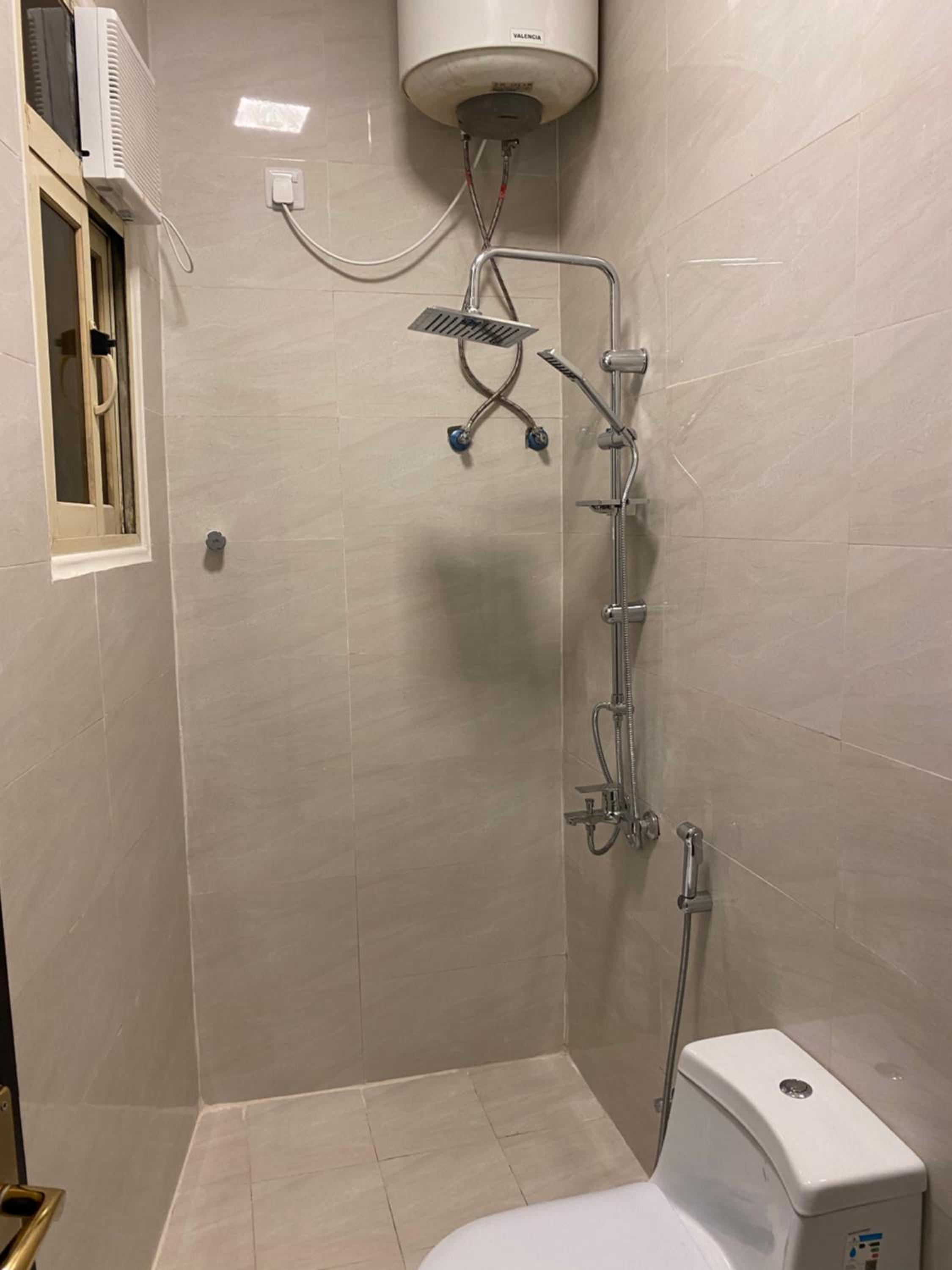 One Bedroom in Al Nasab view 2