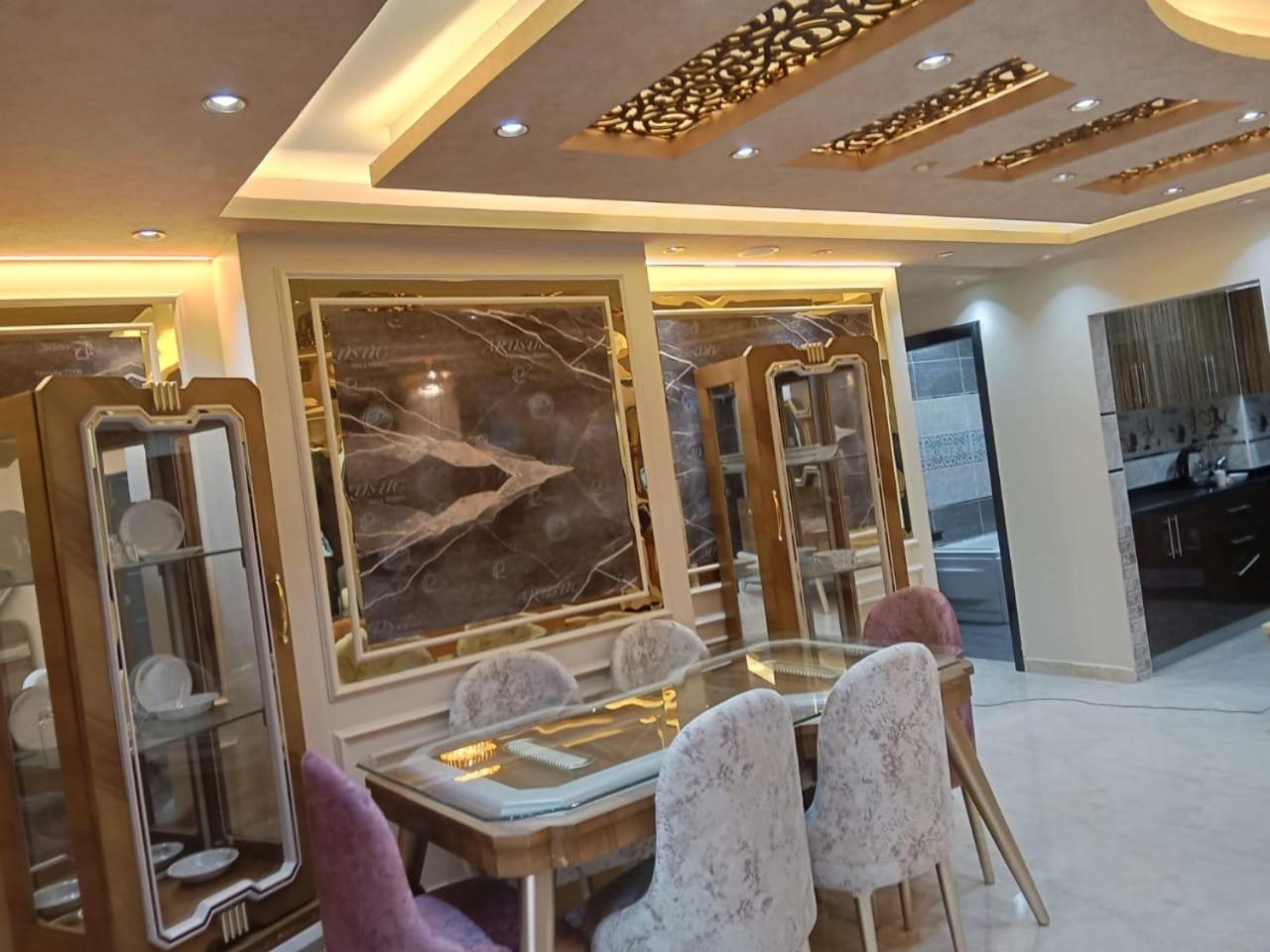 cozy and modern apartment in central location in Cairo Mohandessin near Nile
