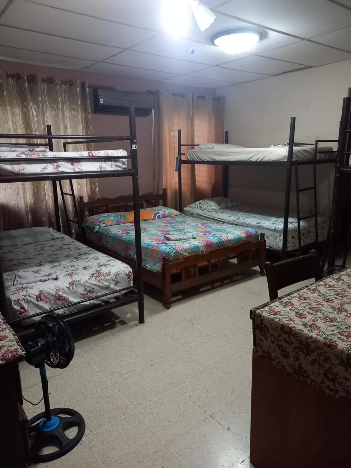 PaCasa Hostel