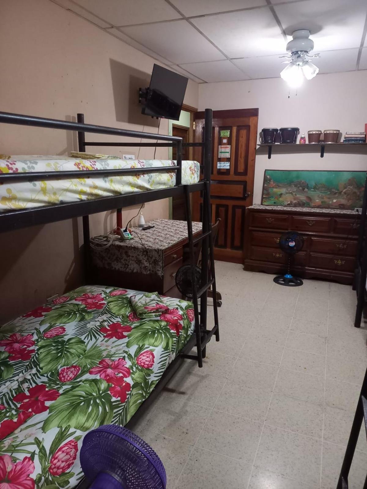 PaCasa Hostel