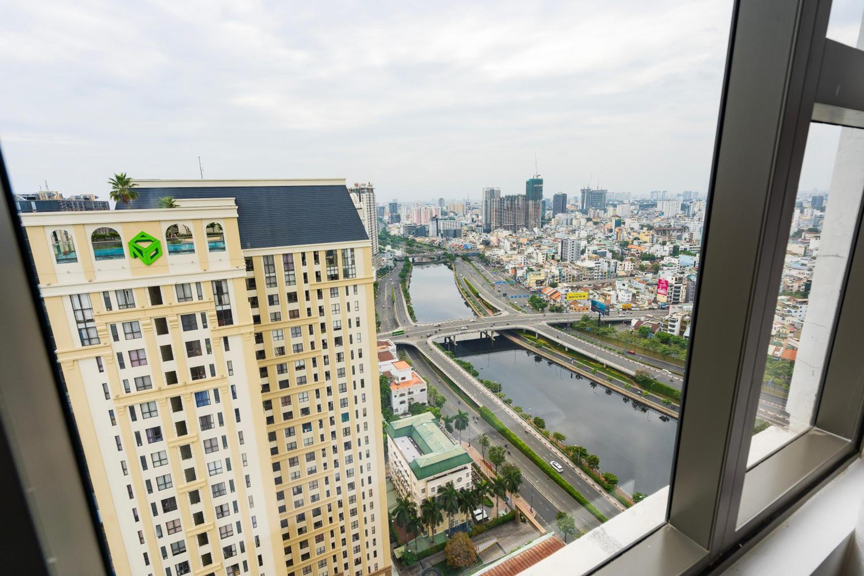 The Tresor Central Apartment Near BenThanh Market