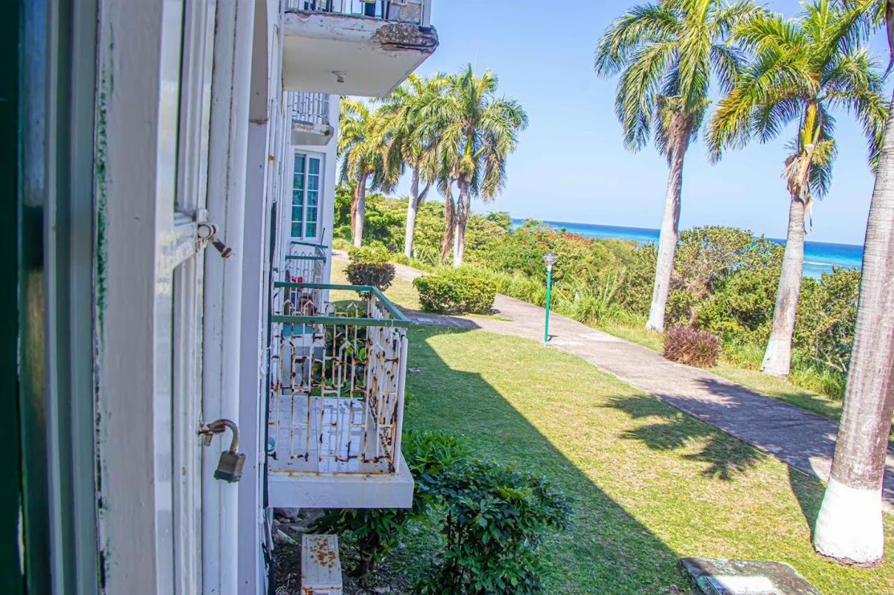 Malibu Ocean View Studio, photo 19