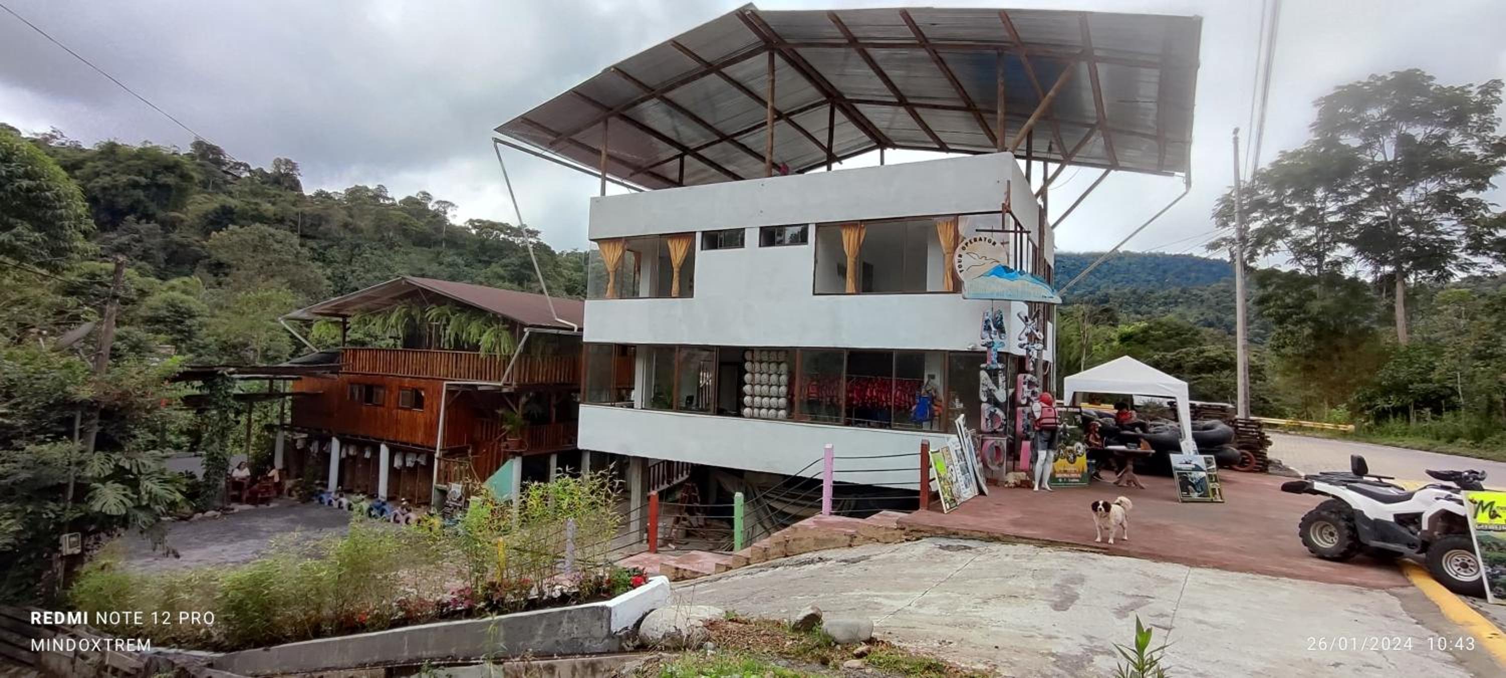 Hotel Mindoxtrem Birds - Image 1