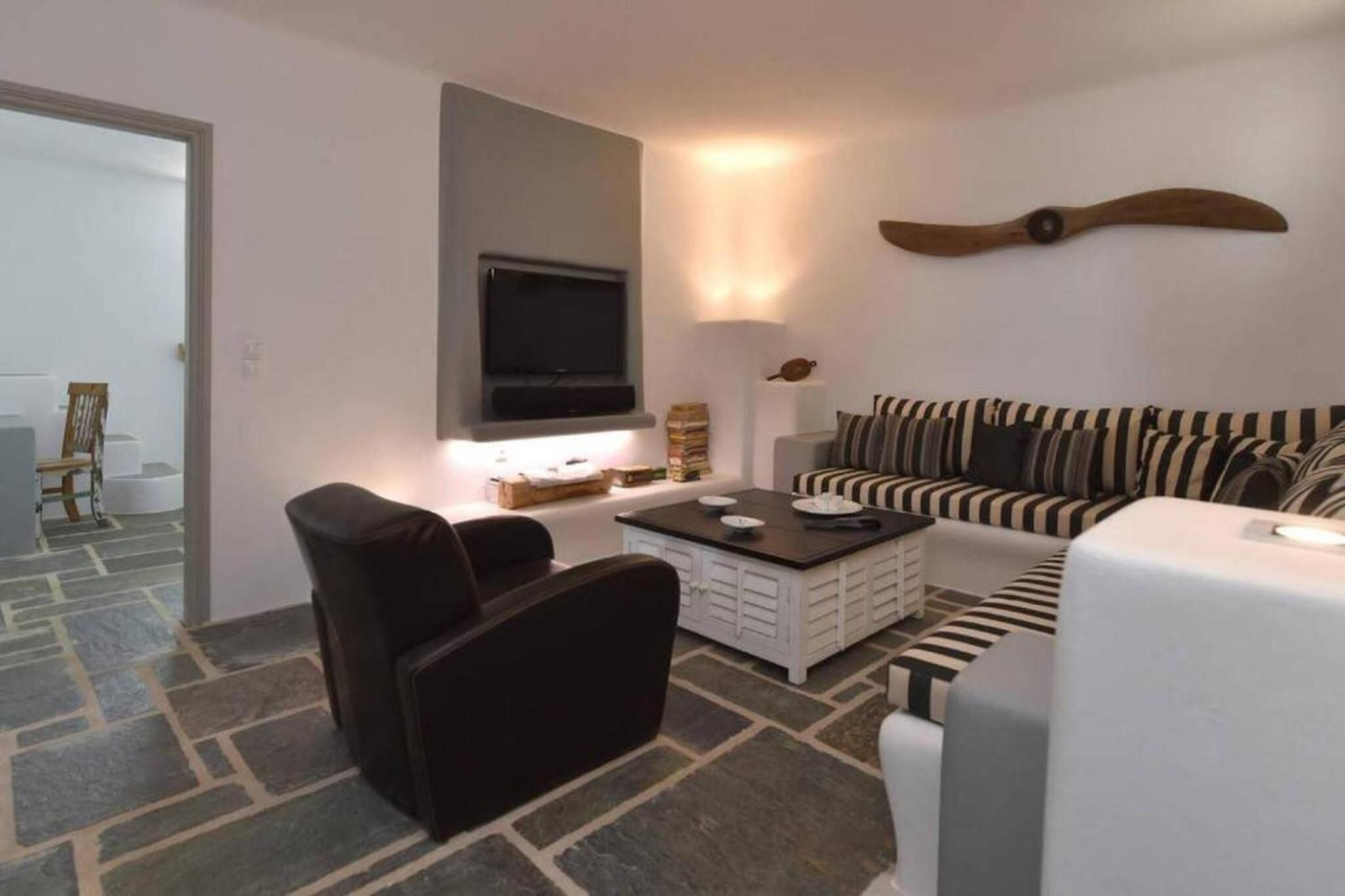Aesthesis Villa - Naousa- 6pl - Amazing View view 3