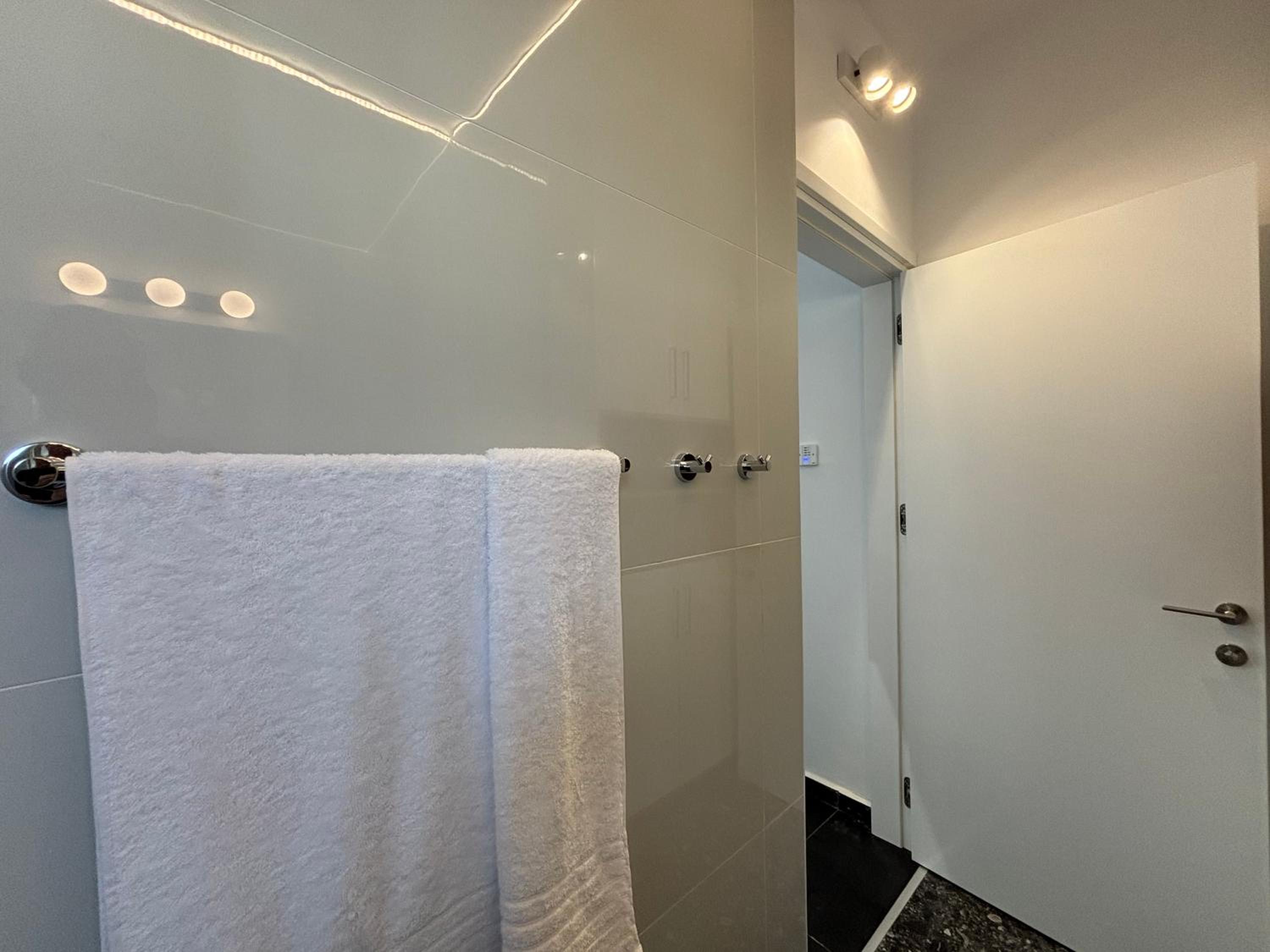 Venus Seaview 2B, Rooftop, PRIME Location, Paphos