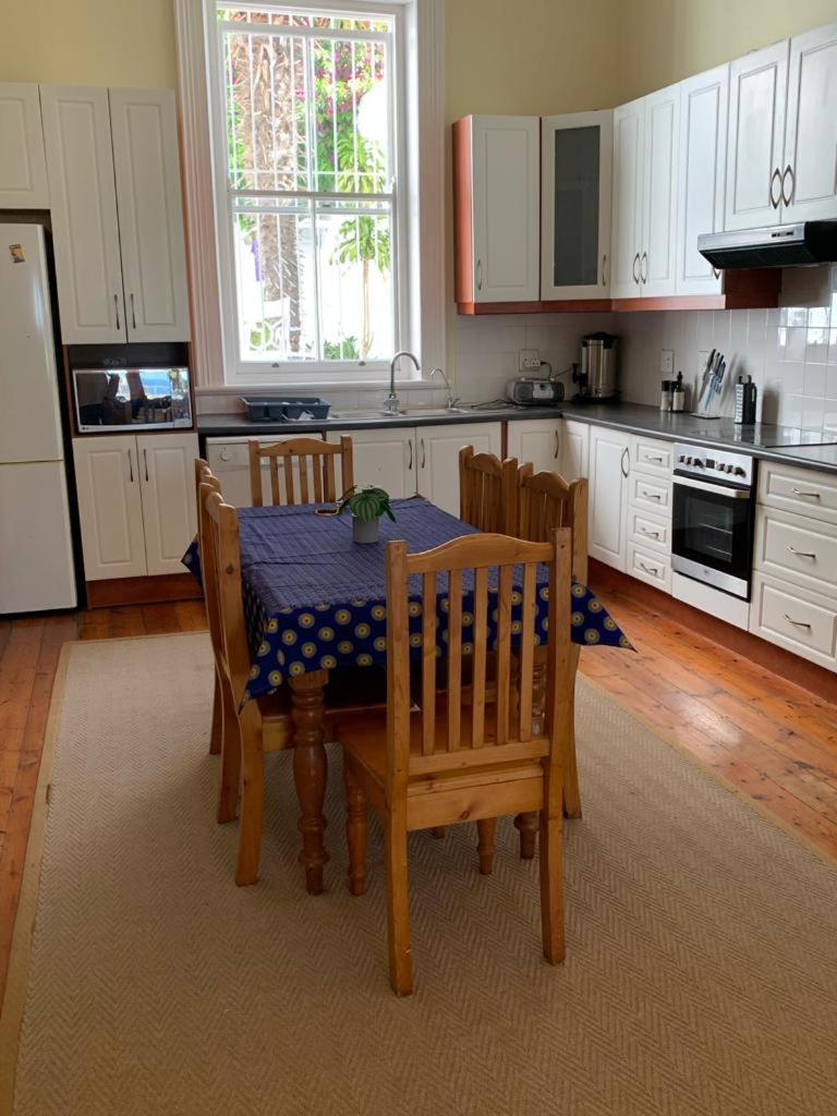 15 Braeside