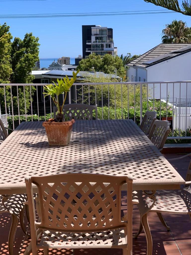 15 Braeside