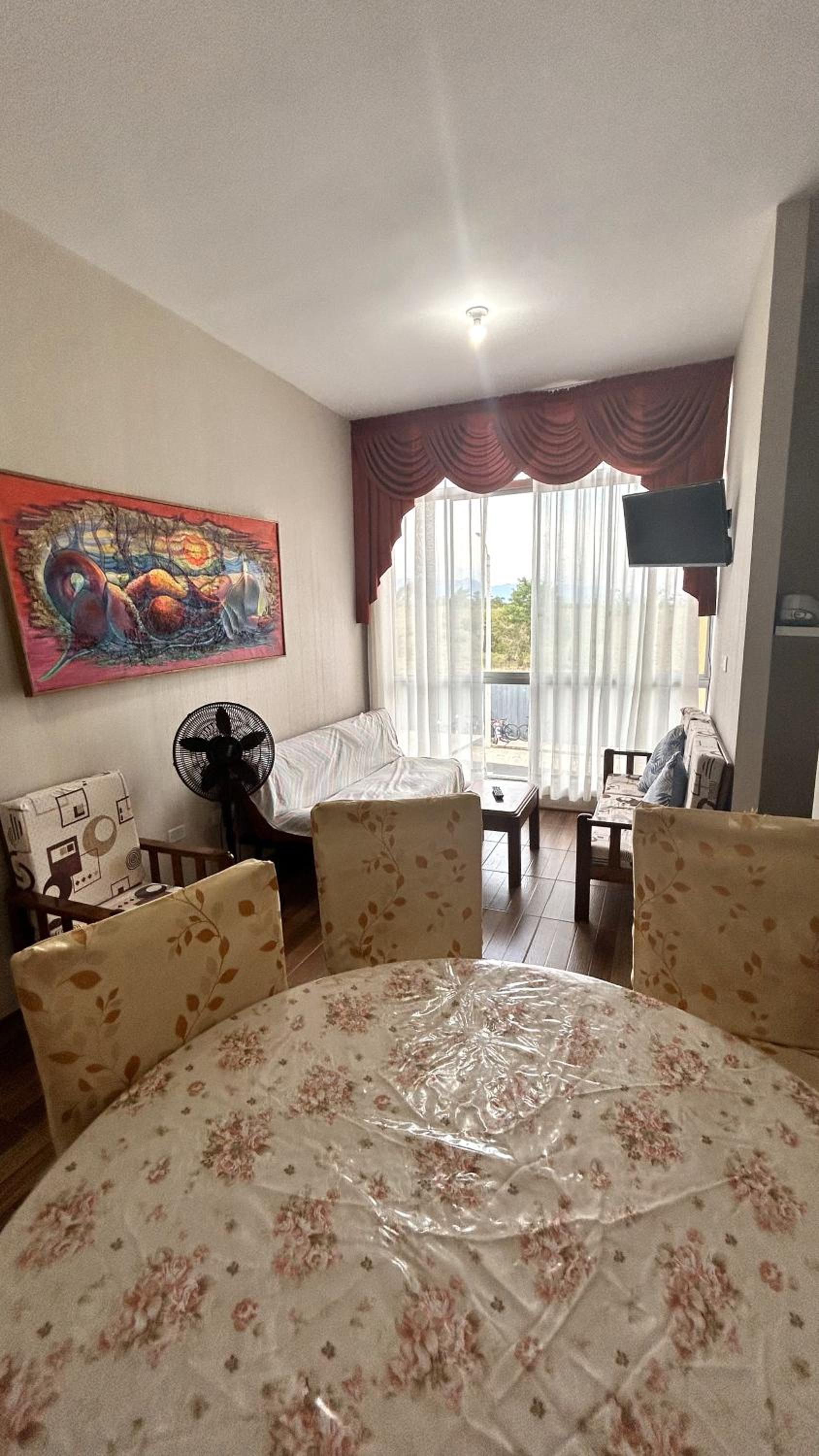 Comfortable Appartment with Free Parking