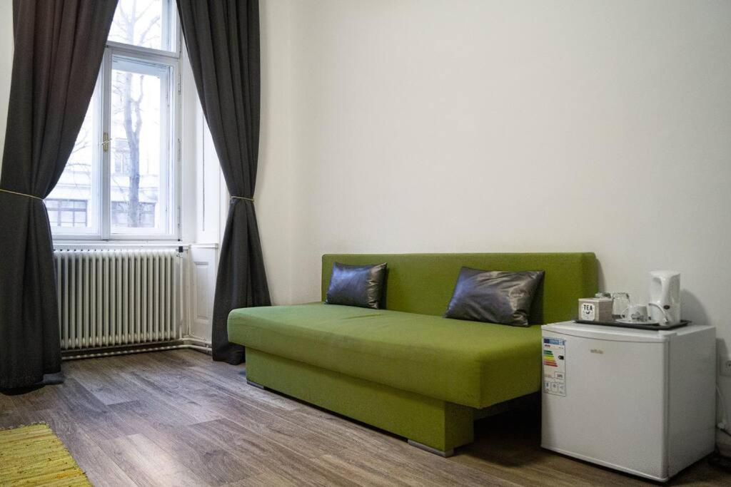 Quadrable King Room w/ Cityview Mariahilferstr F