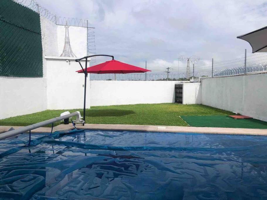 Renta casa nueva Oaxtepec