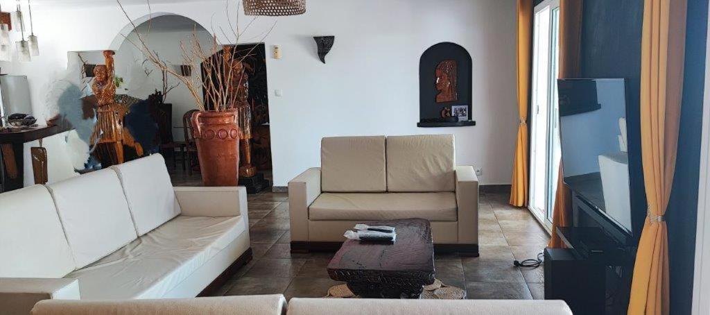 Villa OROKA EDEN