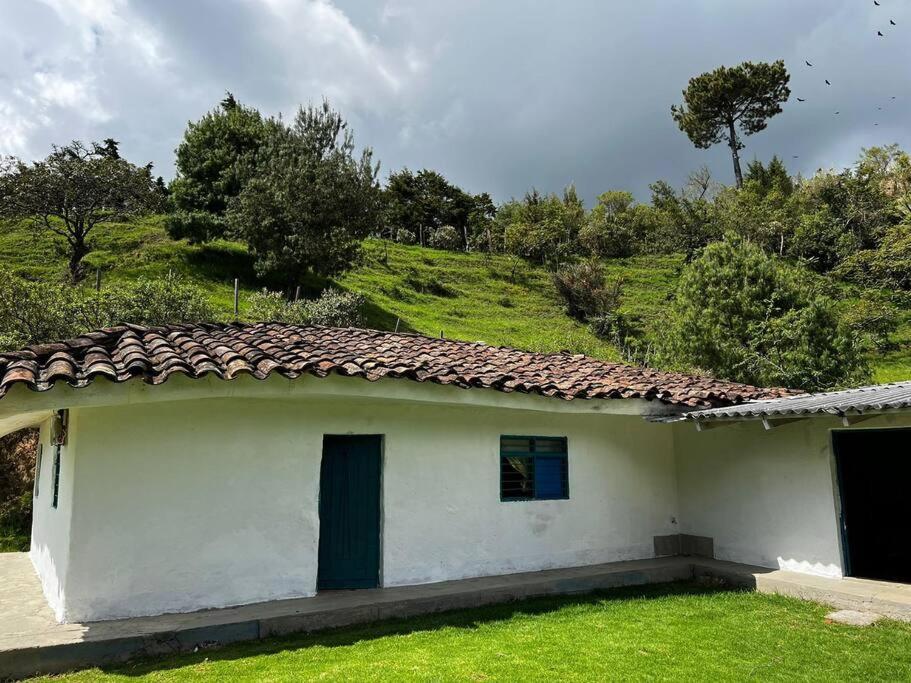 Alojamiento campestre con hermosas vistas