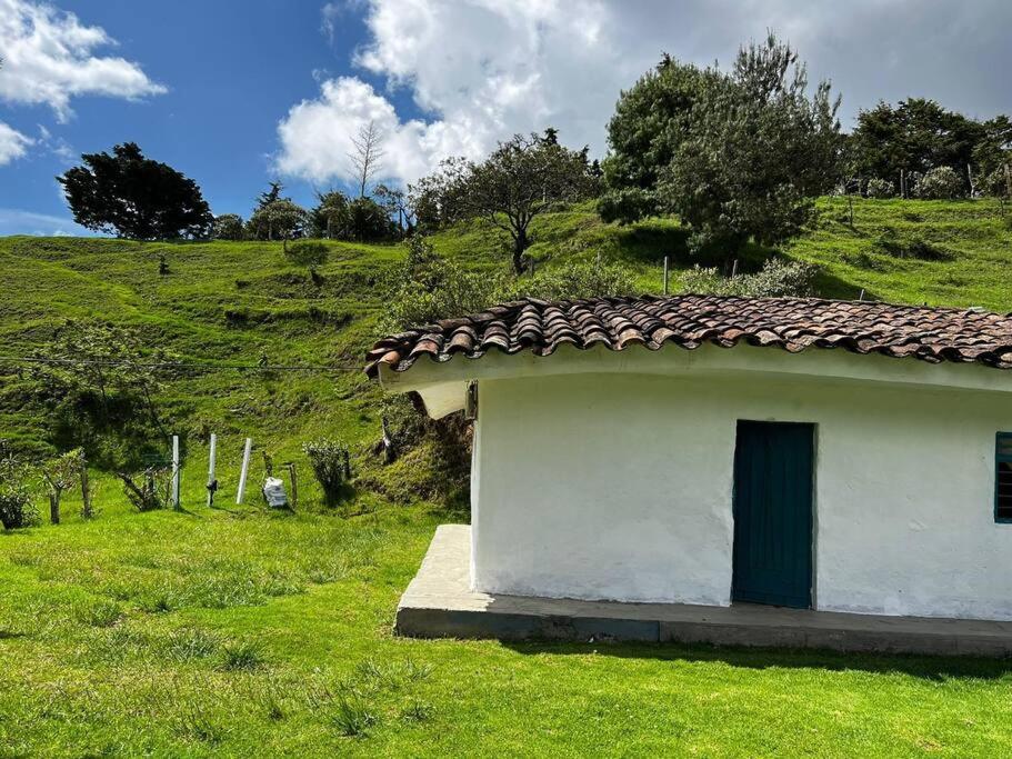 Alojamiento campestre con hermosas vistas