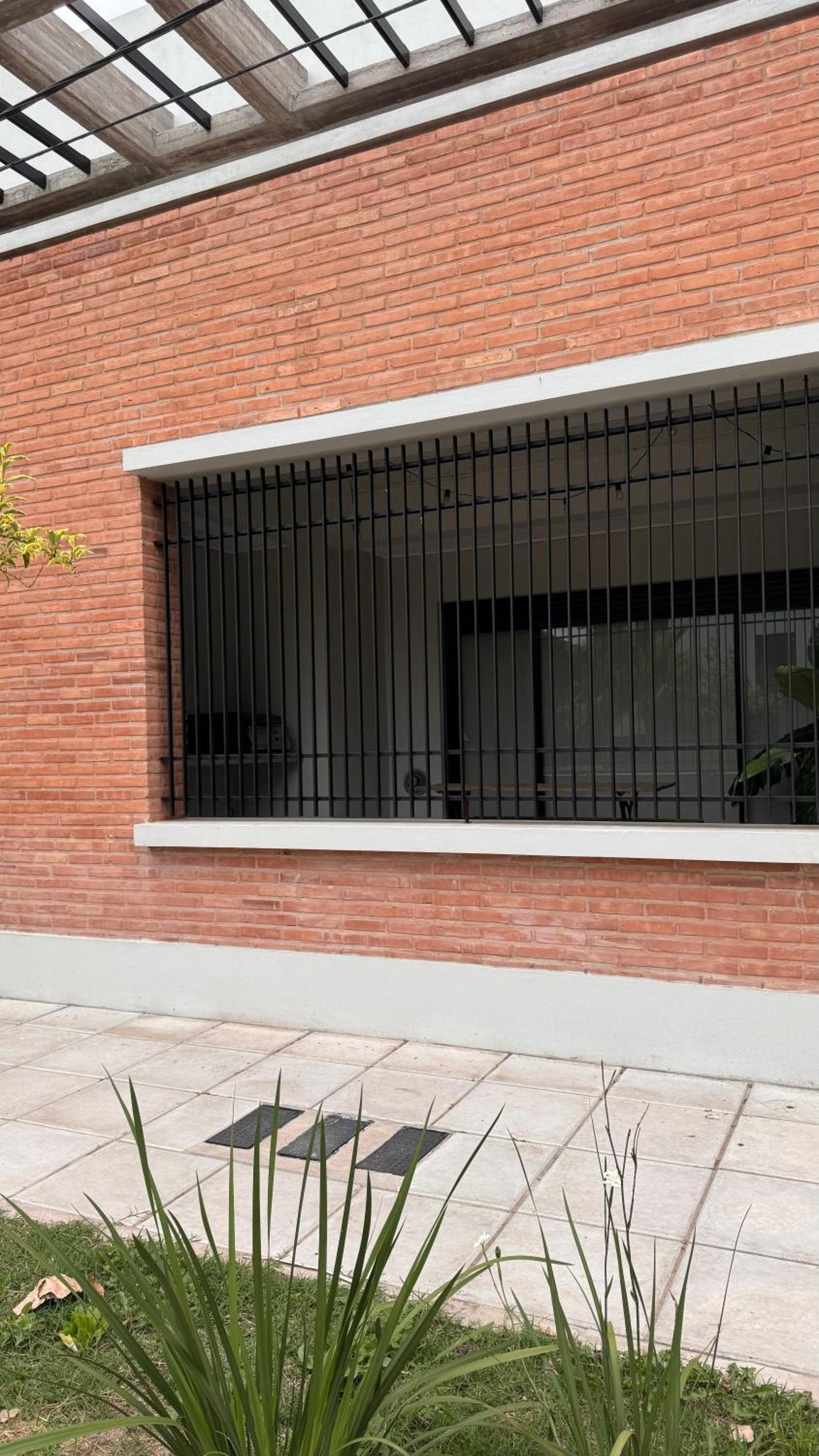 Casita moderna, equipada y excelente ubicación