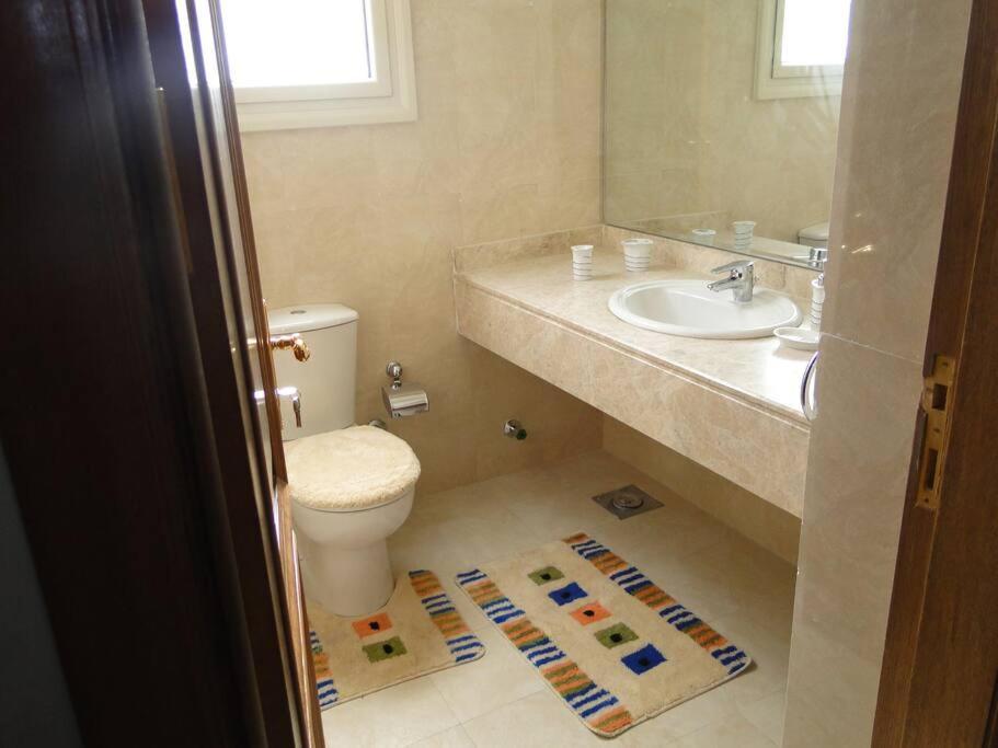 Zamalek Retreat: Premium Stay with Nile View