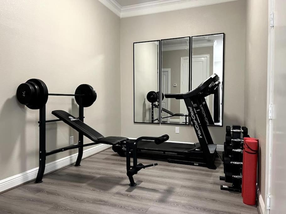 Pet OK, 10 min to Alphaland, Home Gym, Gated - Property Image 10