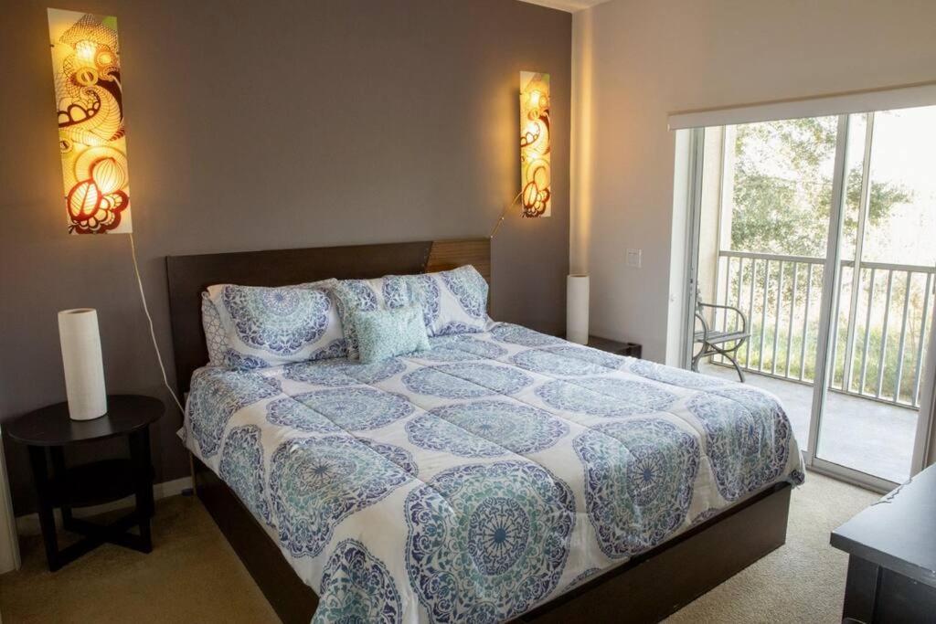 Affordable Condo 3 miles from Disney and Golf!