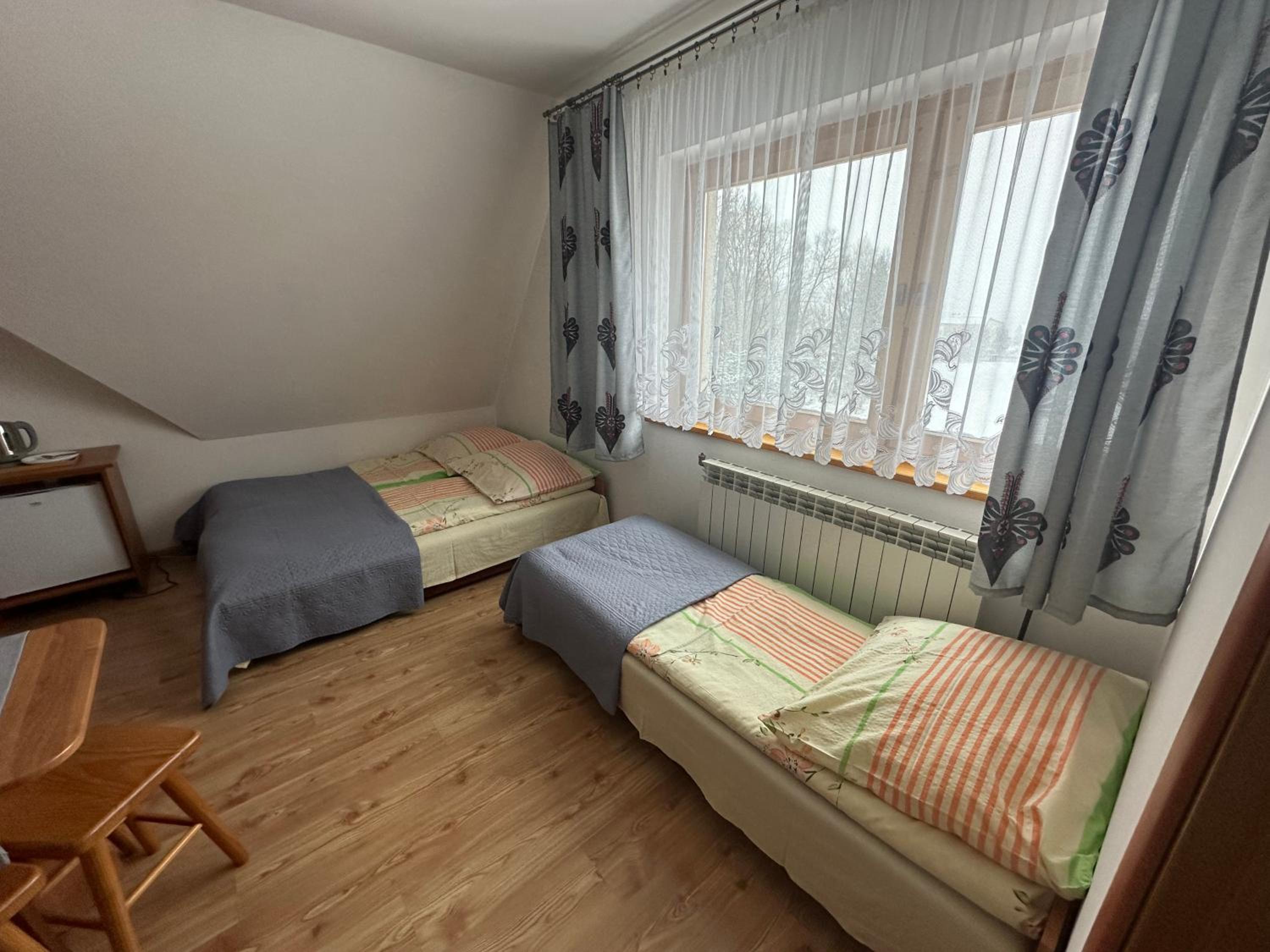Photo 18