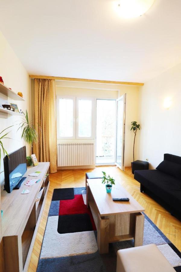 Exclusive Apartment Main Square FREE PARKING