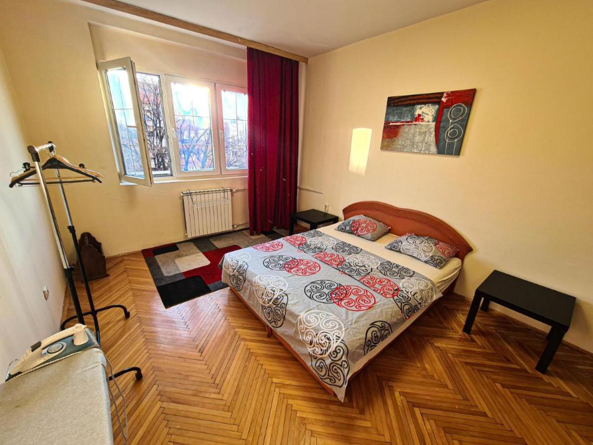Exclusive Apartment Main Square FREE PARKING